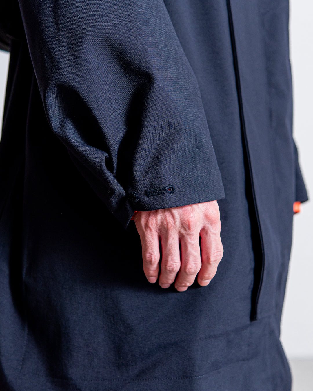 UNTRACE 3L Stand Collar Coat_185