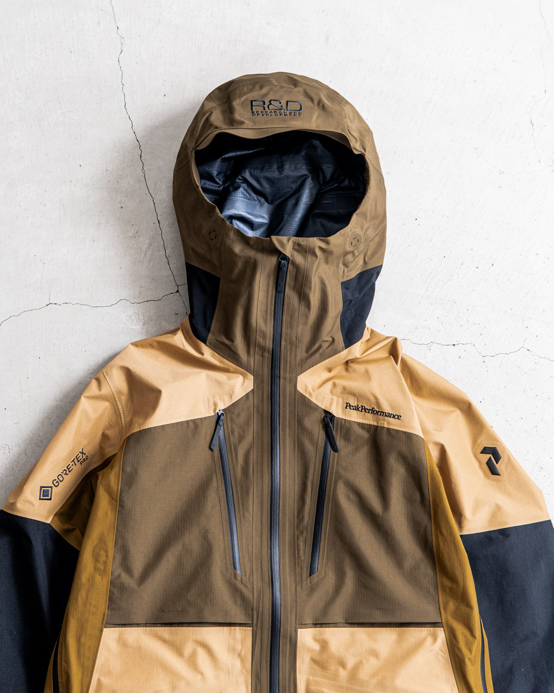 Peak Performance Vertical Gore-Tex Pro Jacket