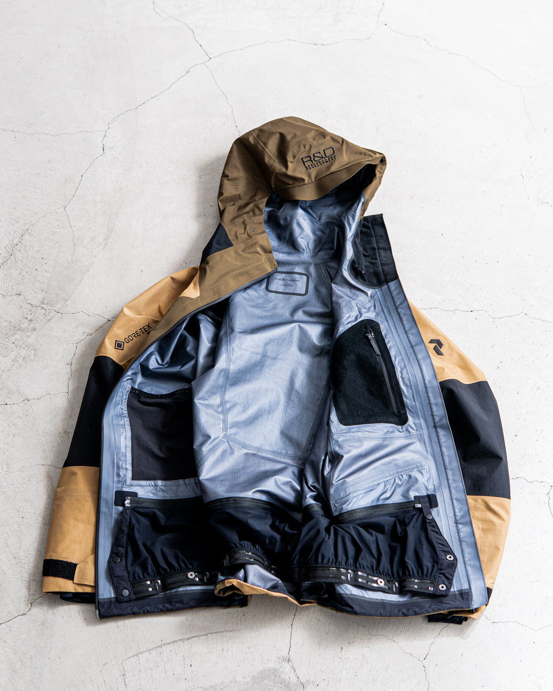 Peak Performance Vertical Gore-Tex Pro Jacket