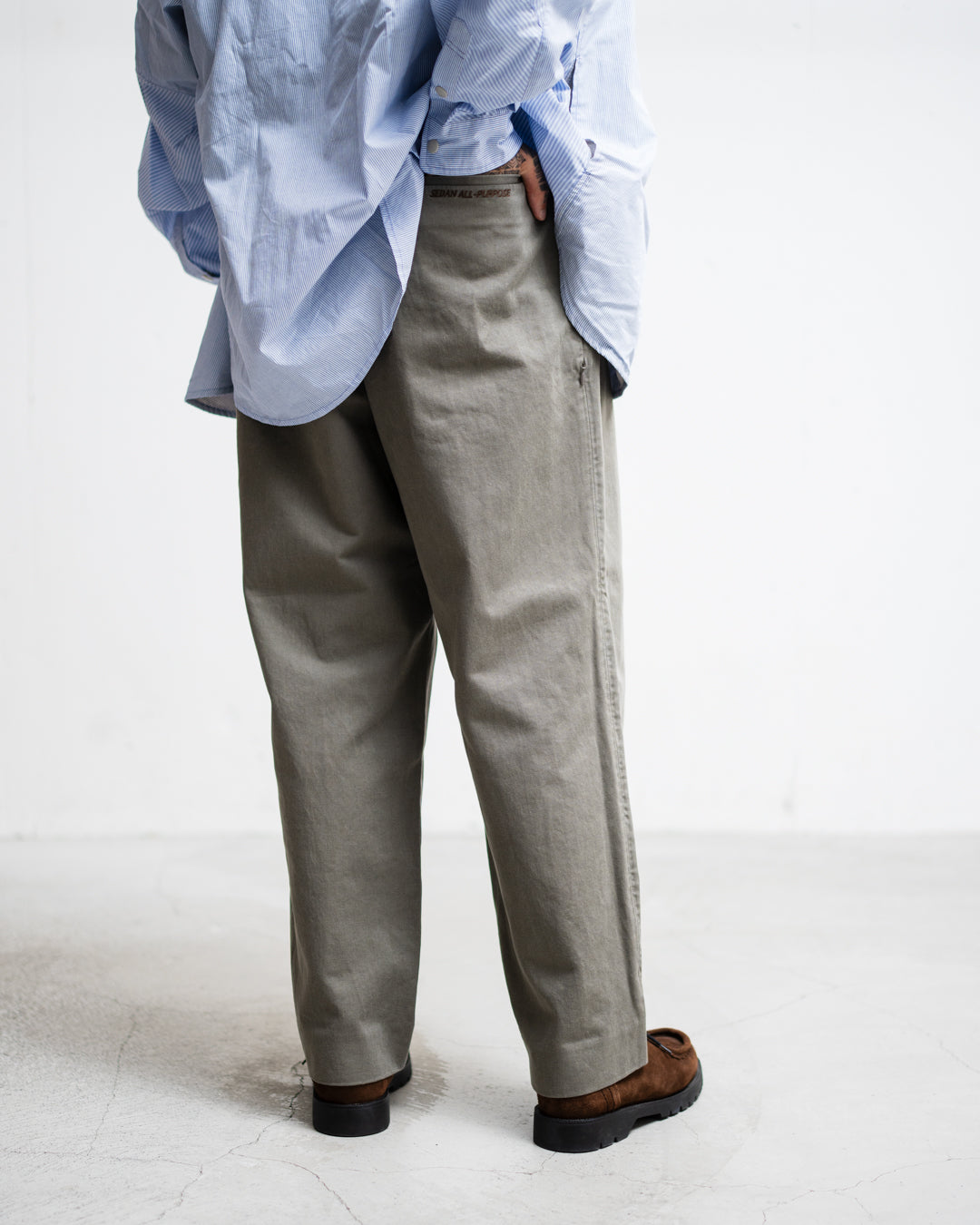 [8.23 sat 12:00 Release] SEDAN ALL-PURPOSE Ventilation Chino Slacks