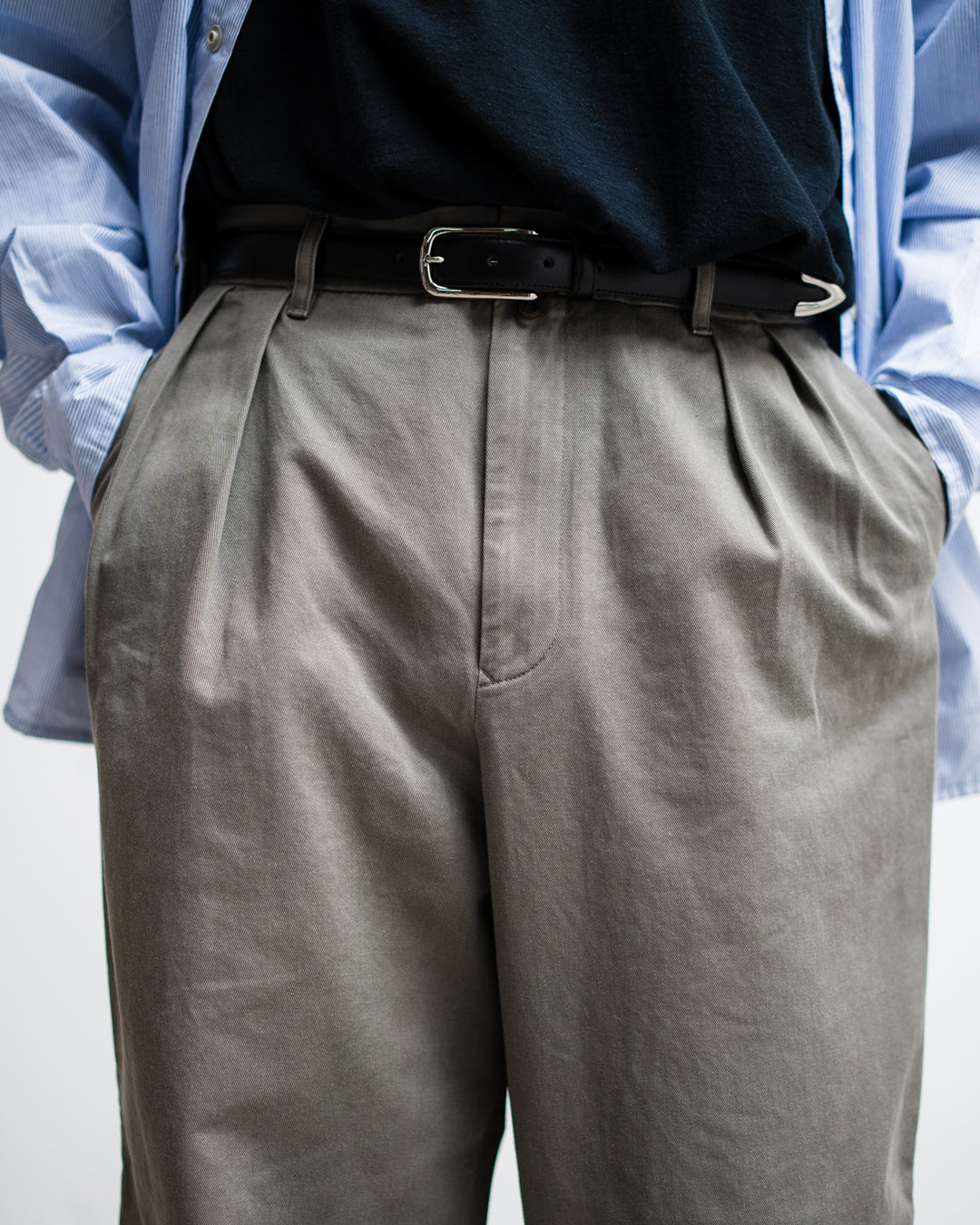 [8.23 sat 12:00 Release] SEDAN ALL-PURPOSE Ventilation Chino Slacks