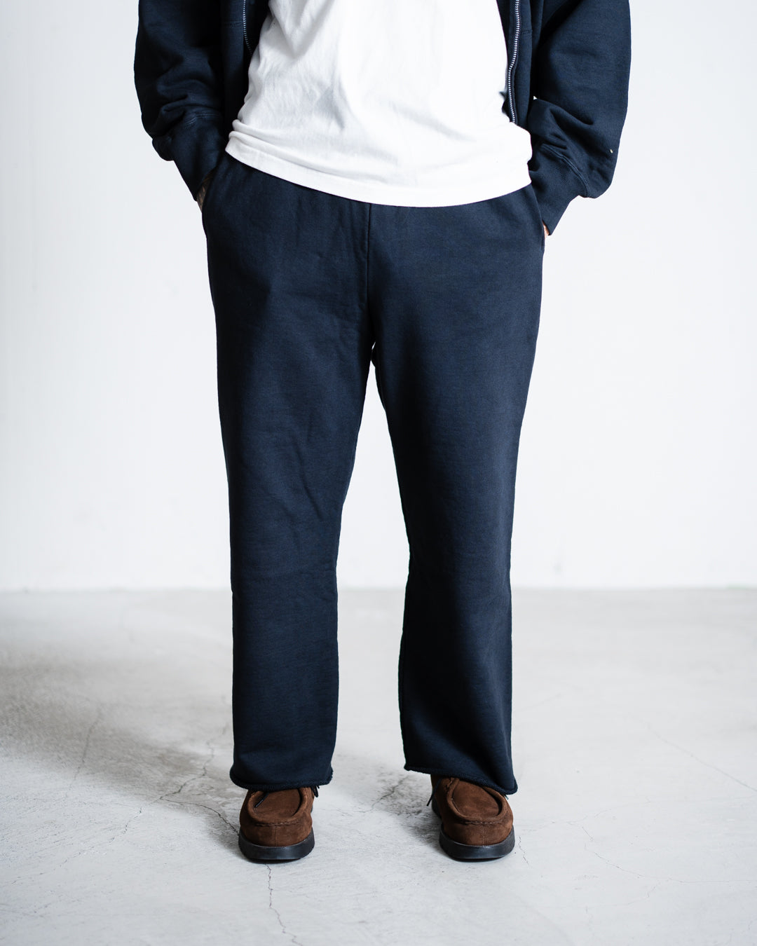 [8.30 sat 11:00 Release] BOWWOW SWEAT PANTS