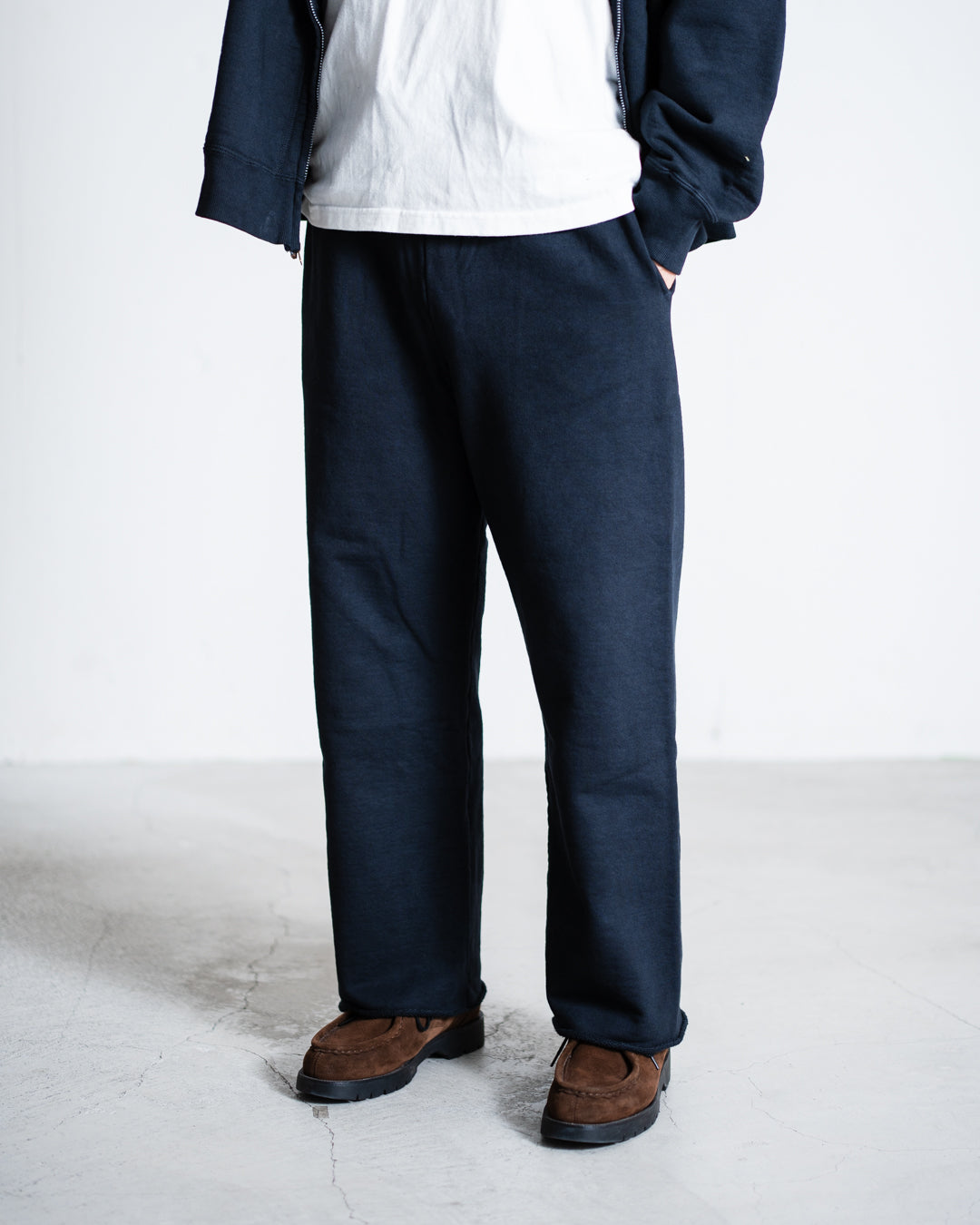 [8.30 sat 11:00 Release] BOWWOW SWEAT PANTS