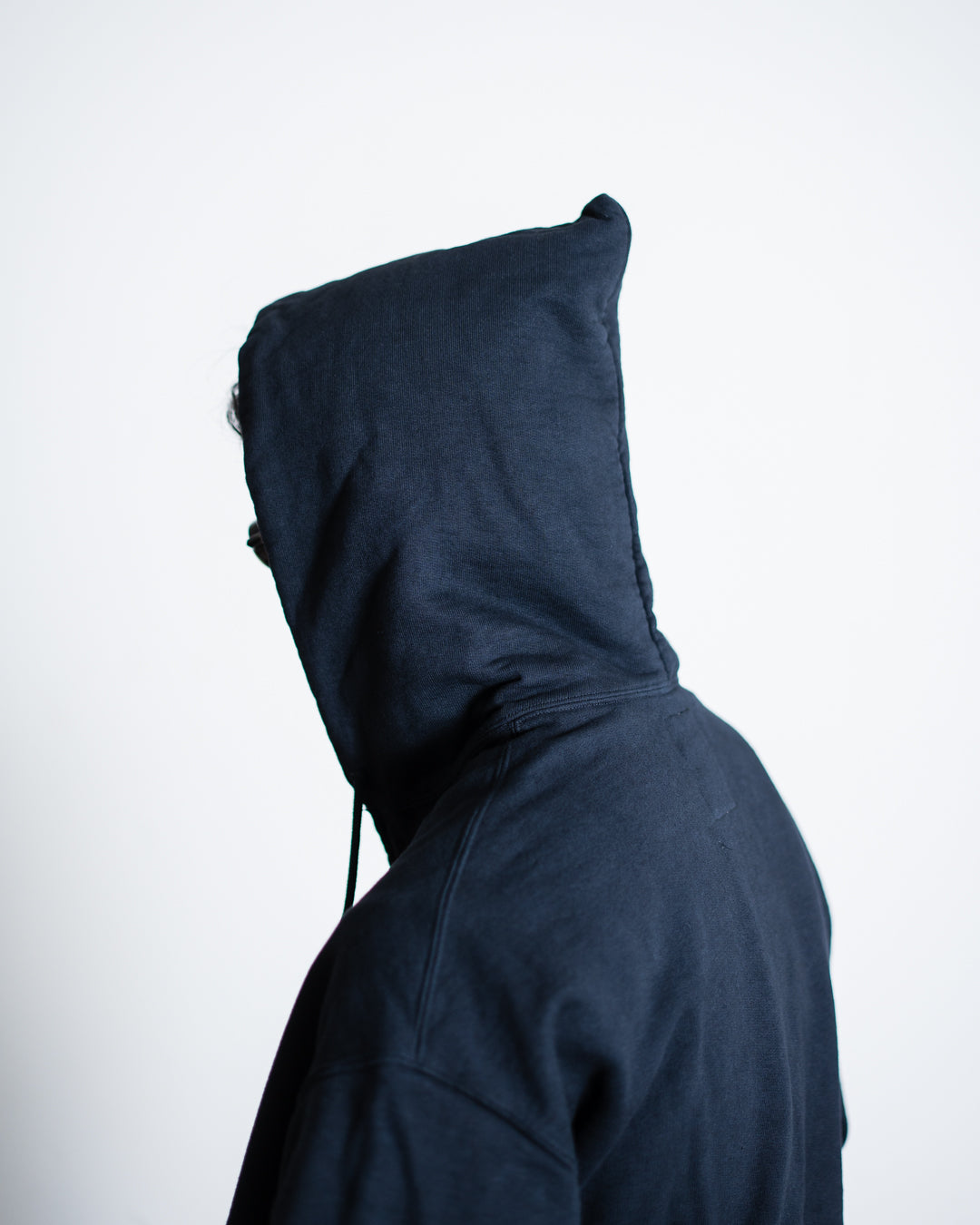[8.30 sat 11:00 Release] BOWWOW ZIP HOODIE