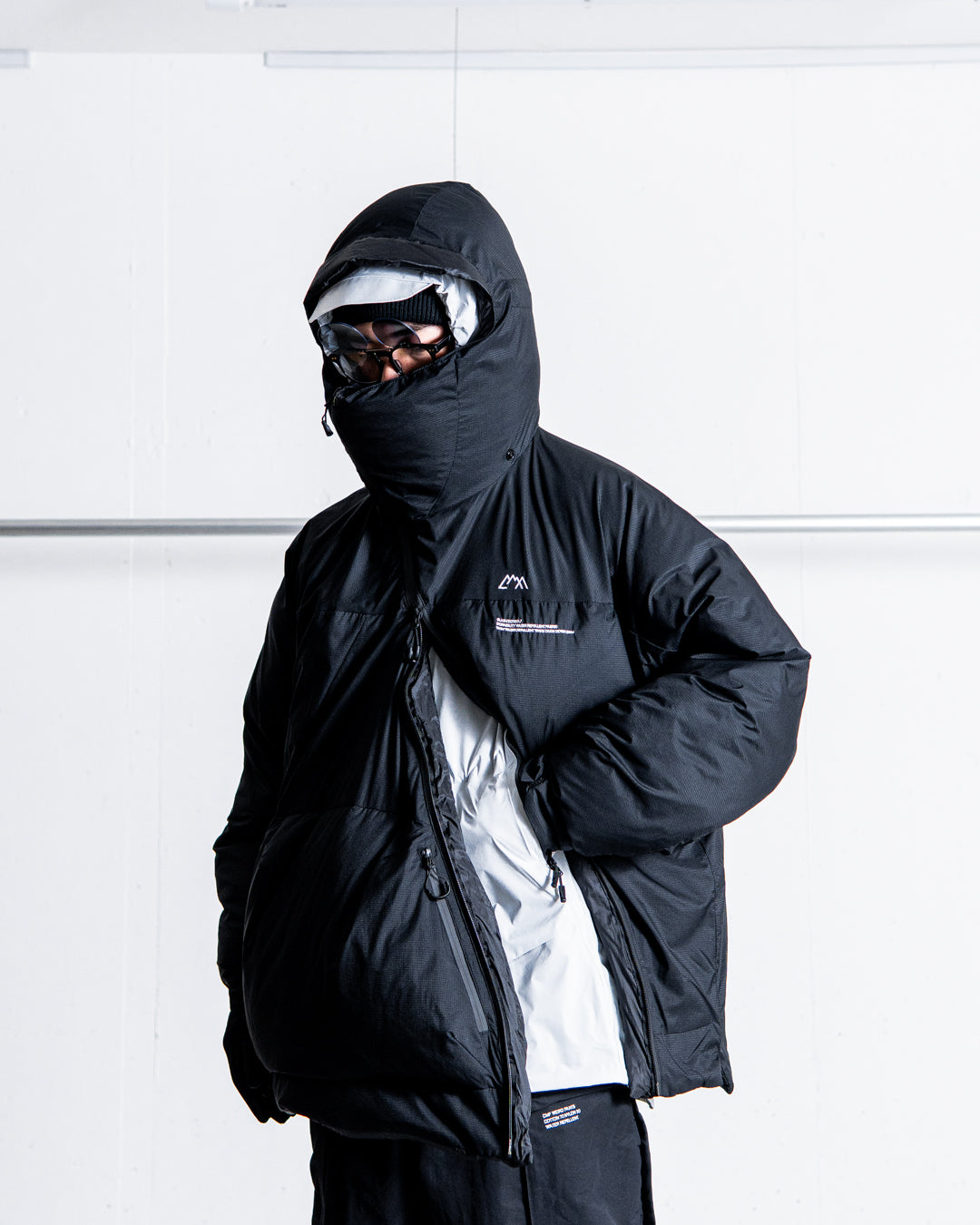 CMF OUTDOOR GARMENT SLASH DOWN L7