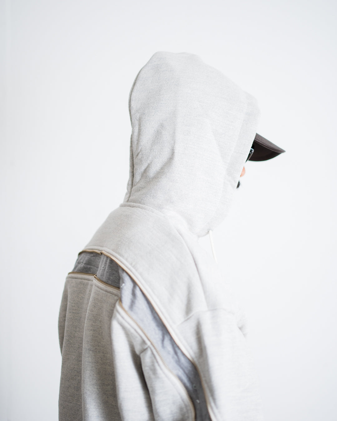 [8.30 sat 12:00 Release] ROTOL FOAMORA SWEAT ZIP HOODIE