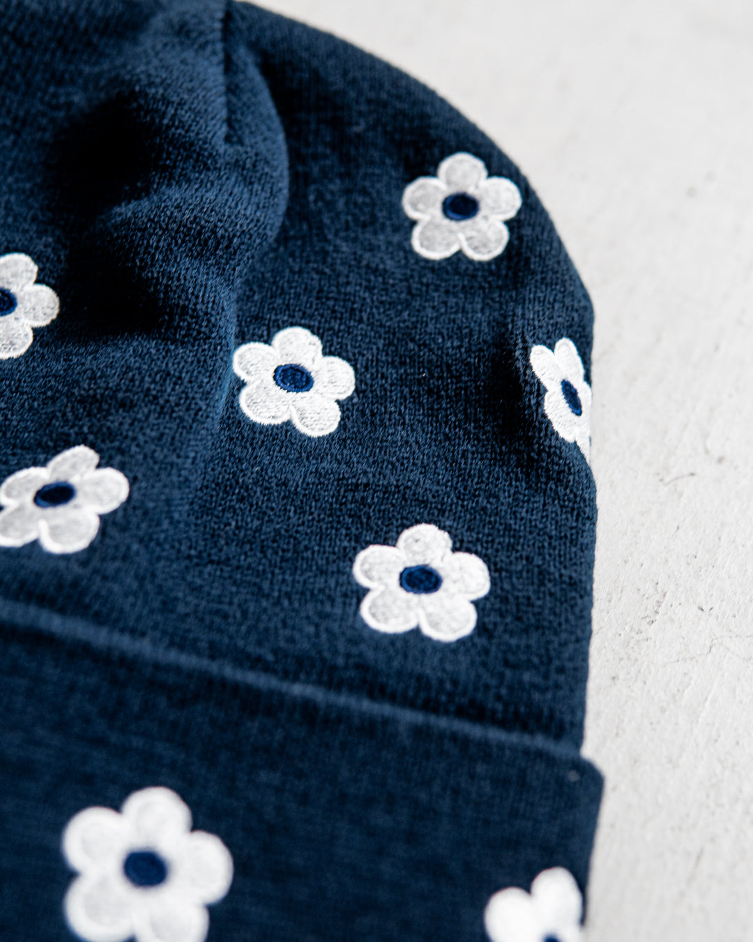 NICK GEAR Flower Embroidery beanie