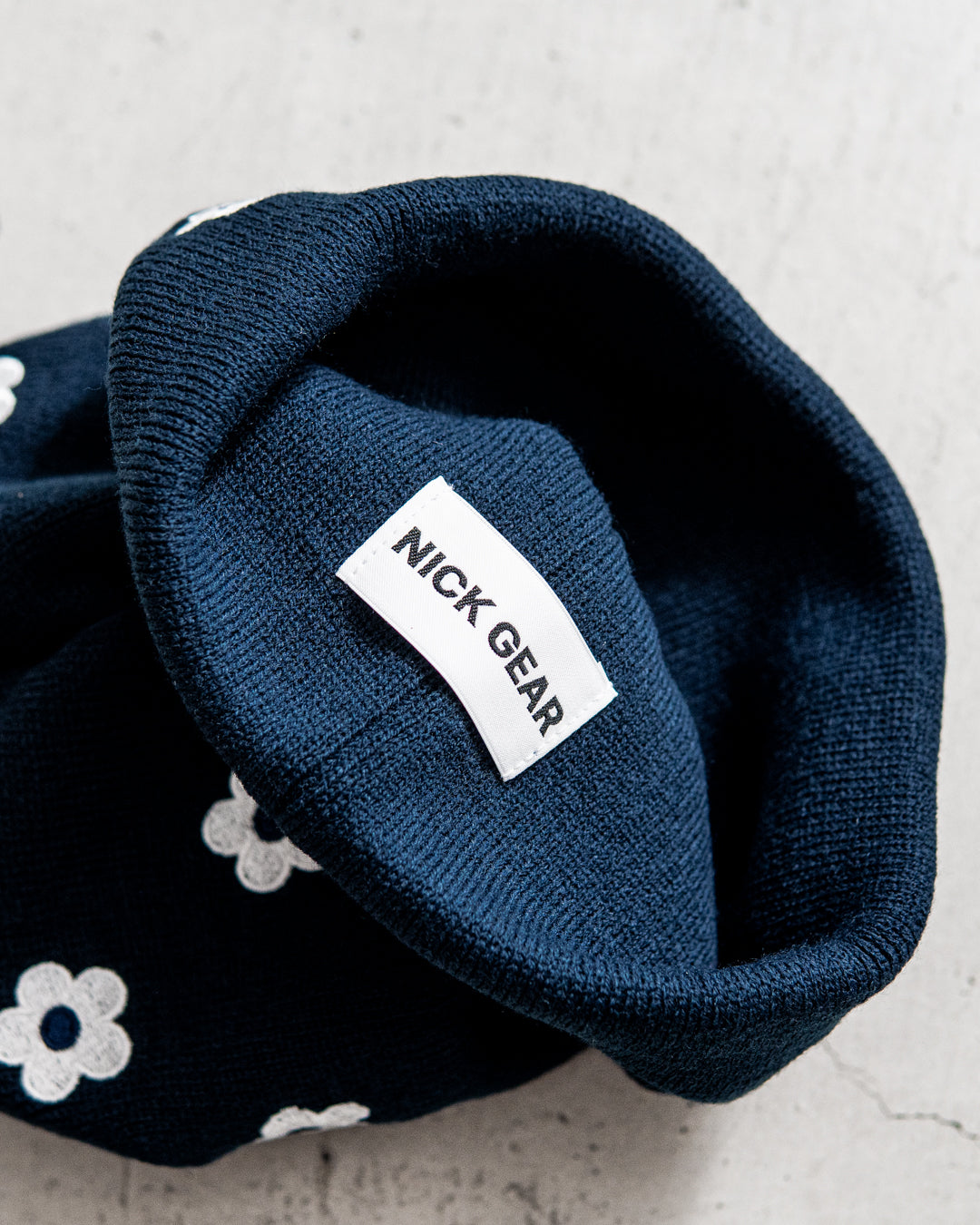 NICK GEAR Flower Embroidery beanie