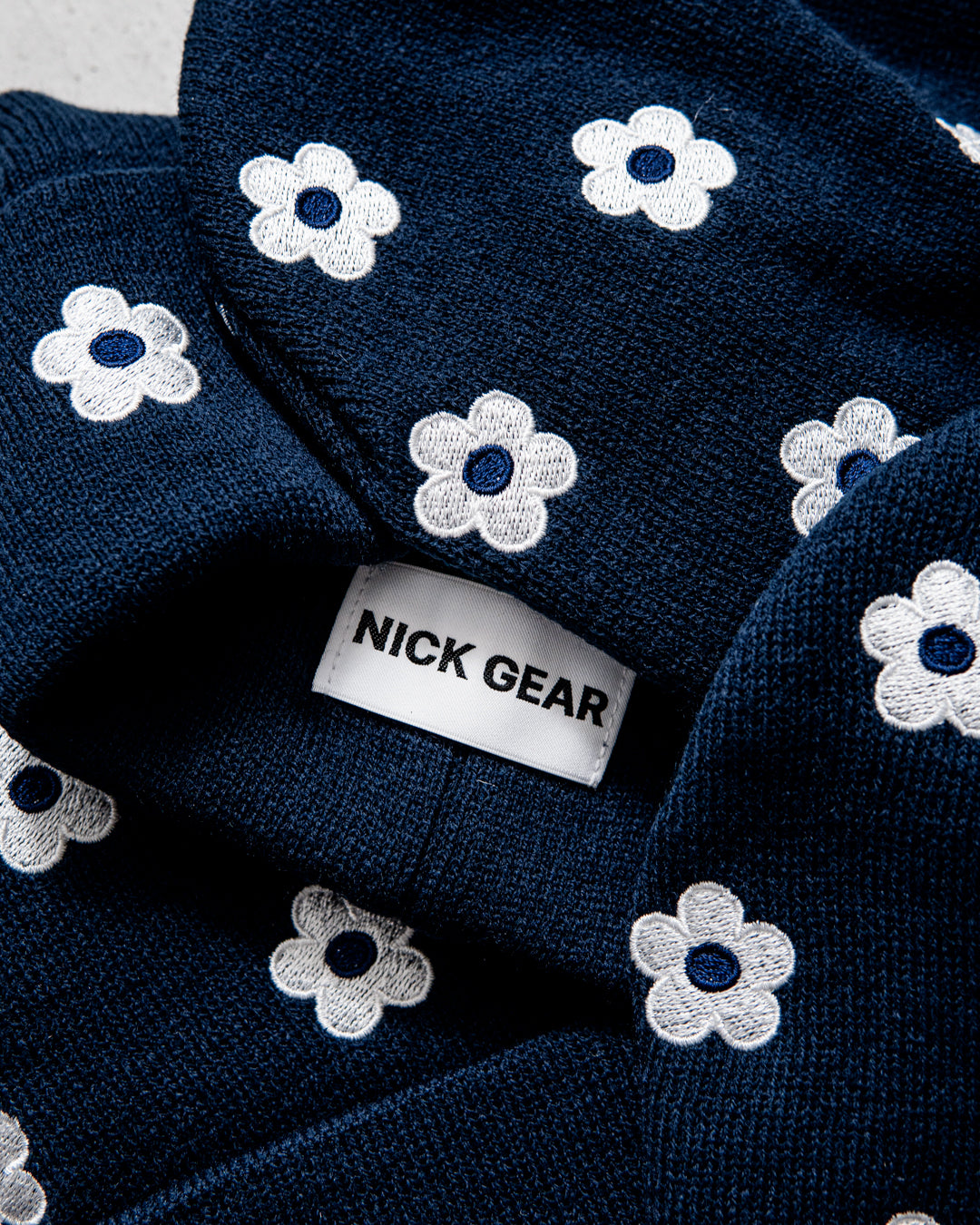 NICK GEAR Flower Embroidery beanie