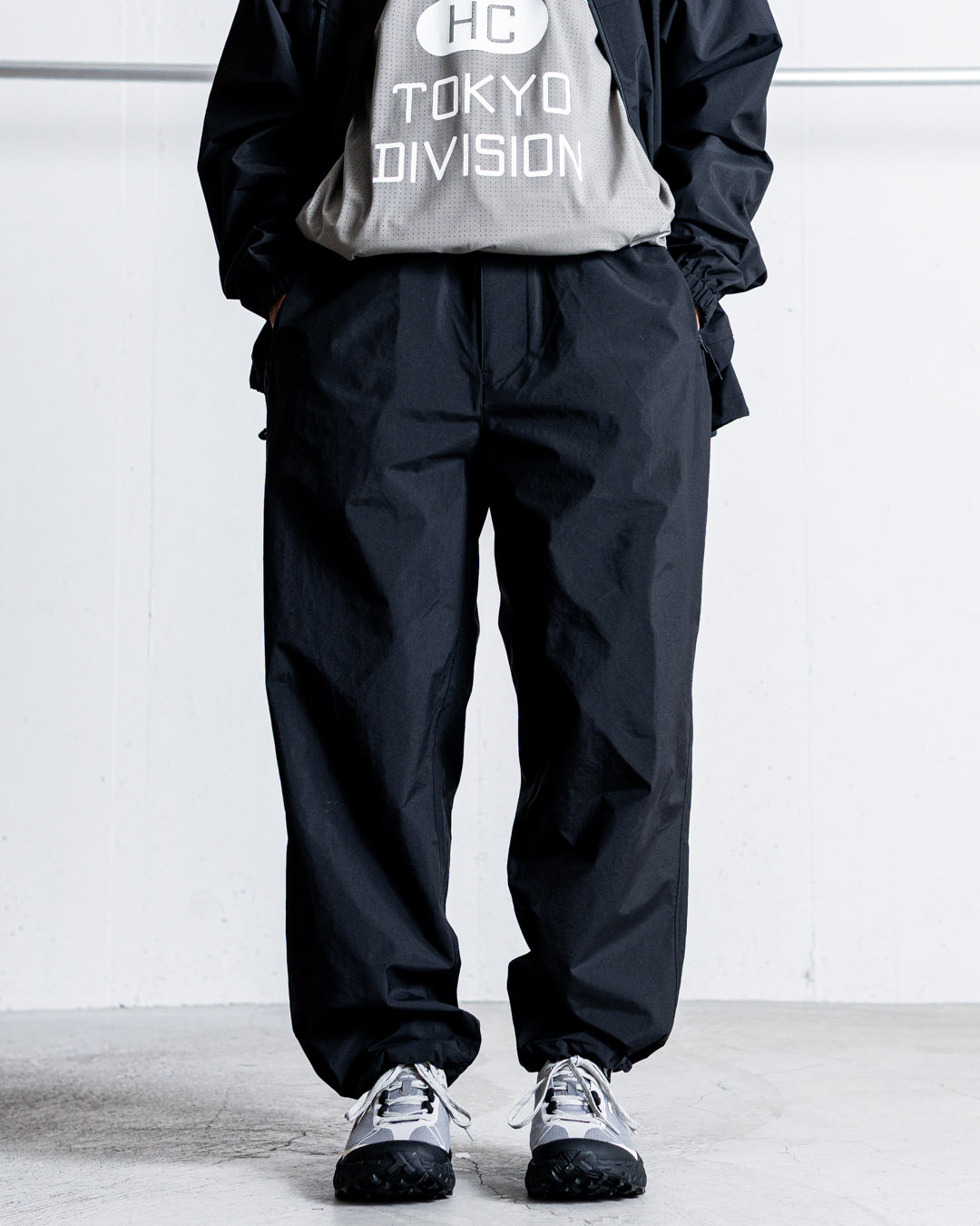 ES.1 Nylon Pants