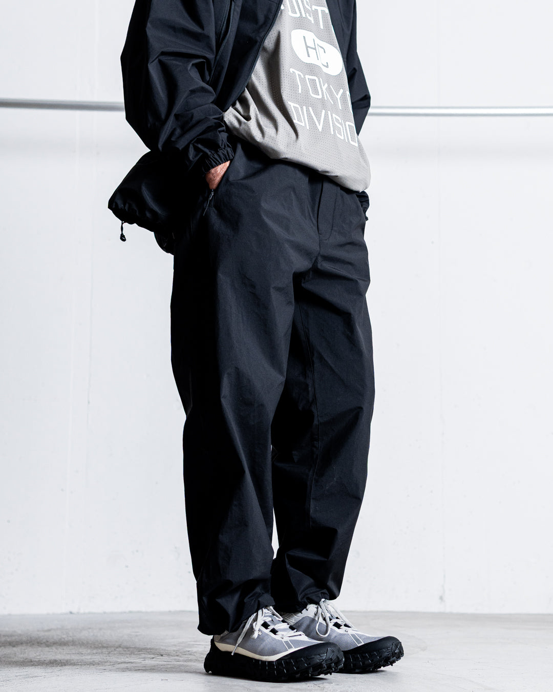 ES.1 Nylon Pants