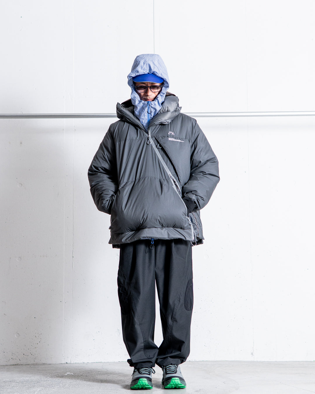 CMF OUTDOOR GARMENT SLASH DOWN L7