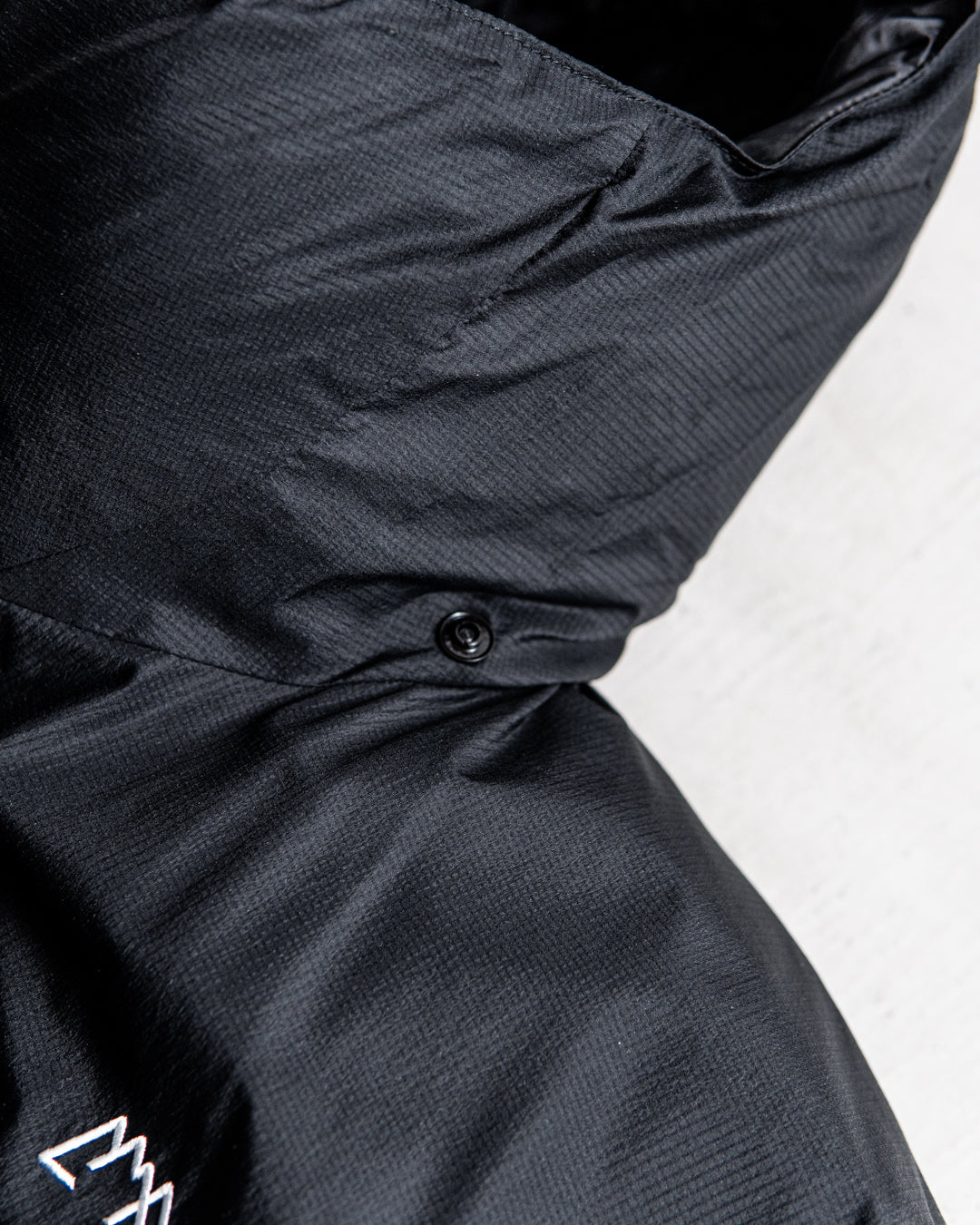 CMF OUTDOOR GARMENT SLASH DOWN L7