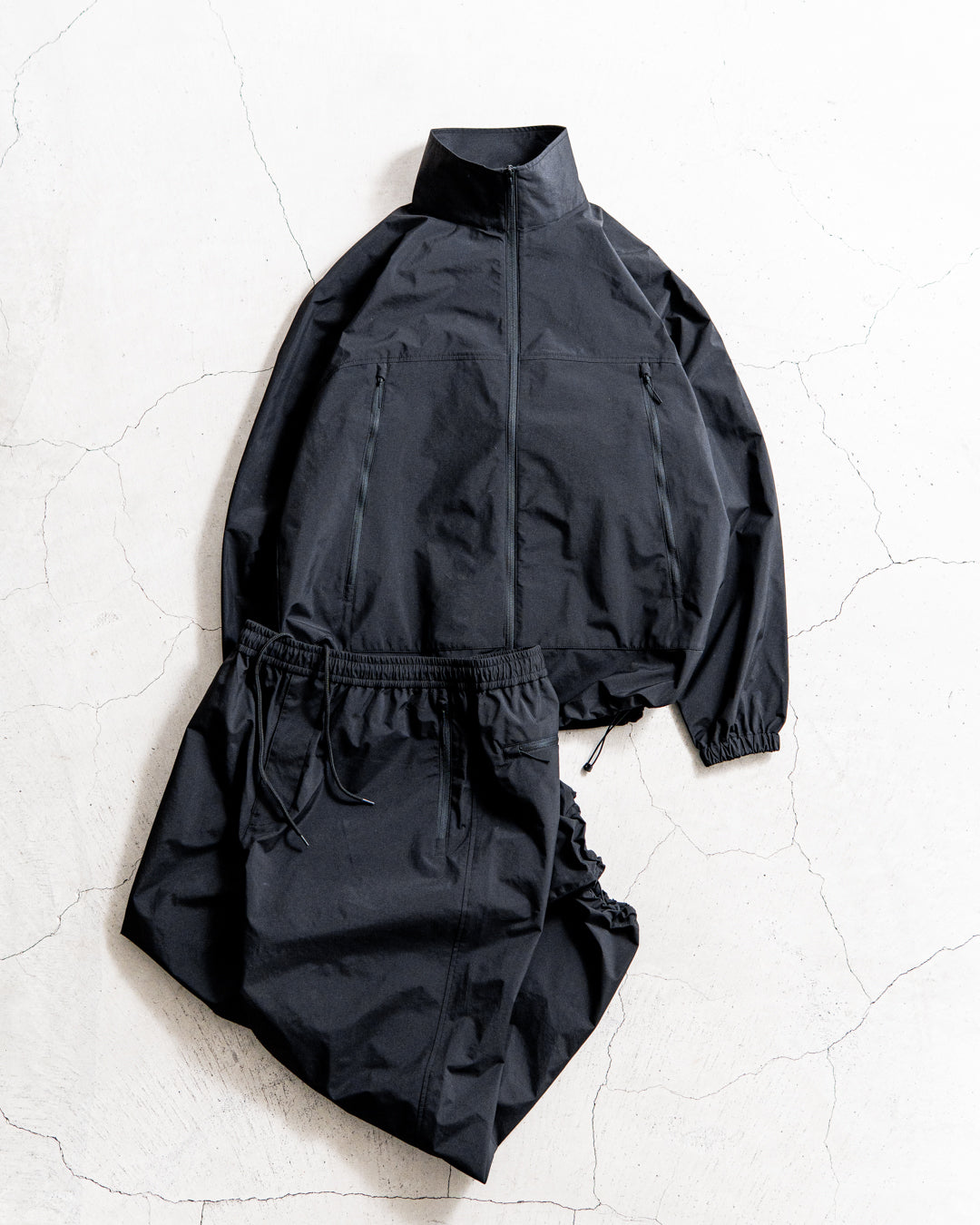 ES.1 Nylon Jacket