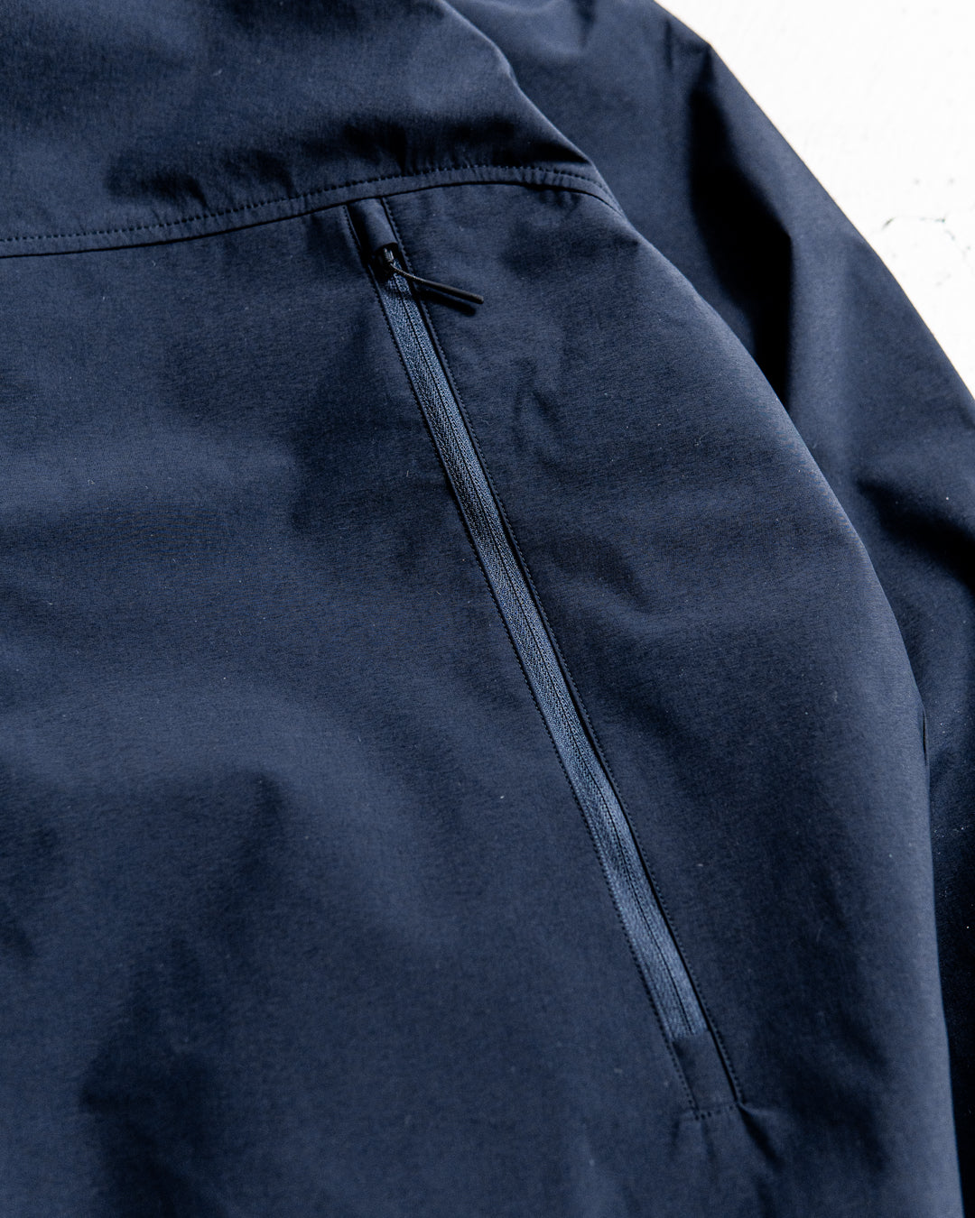 ES.1 Nylon Jacket
