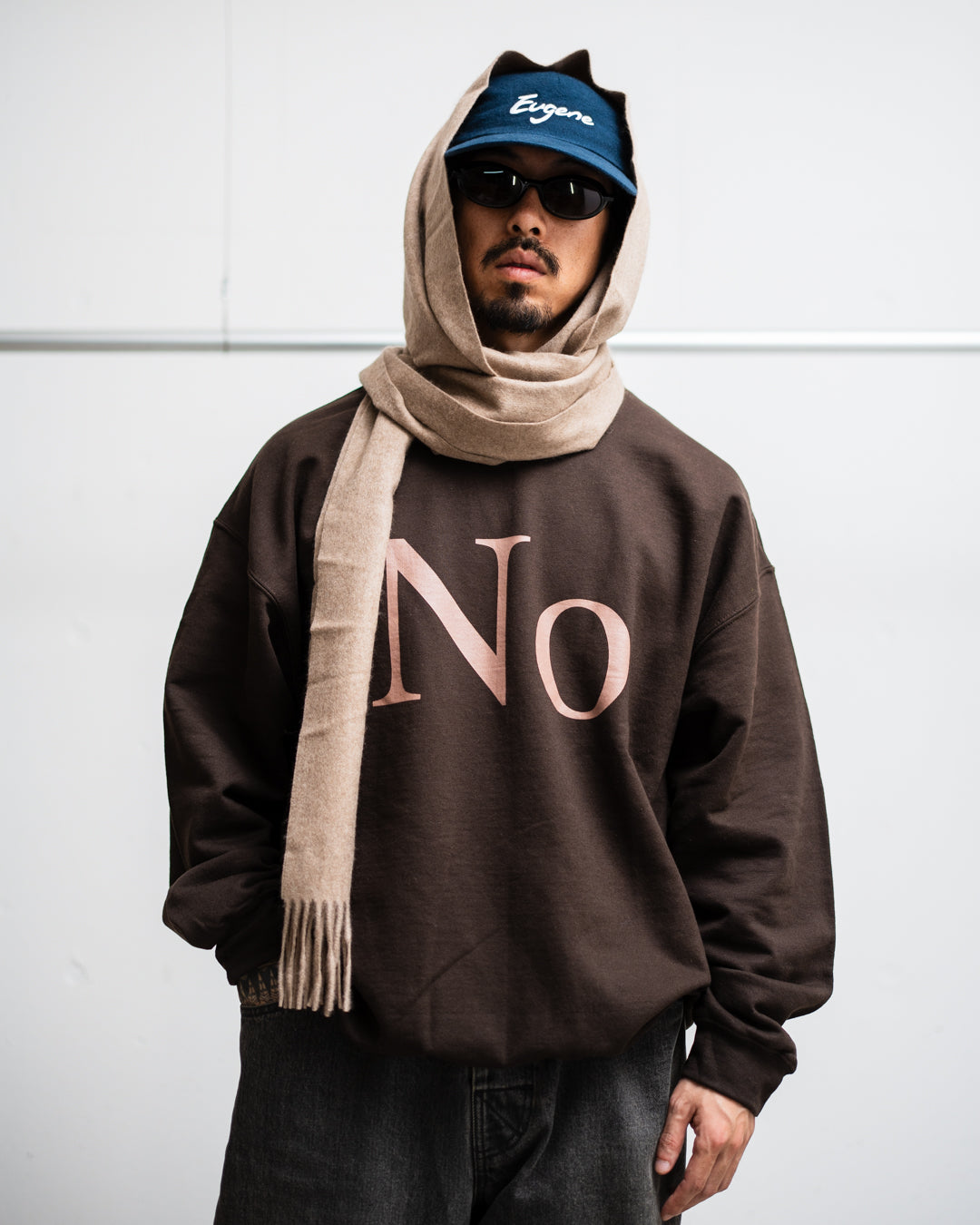CABARET POVAL No Crewneck