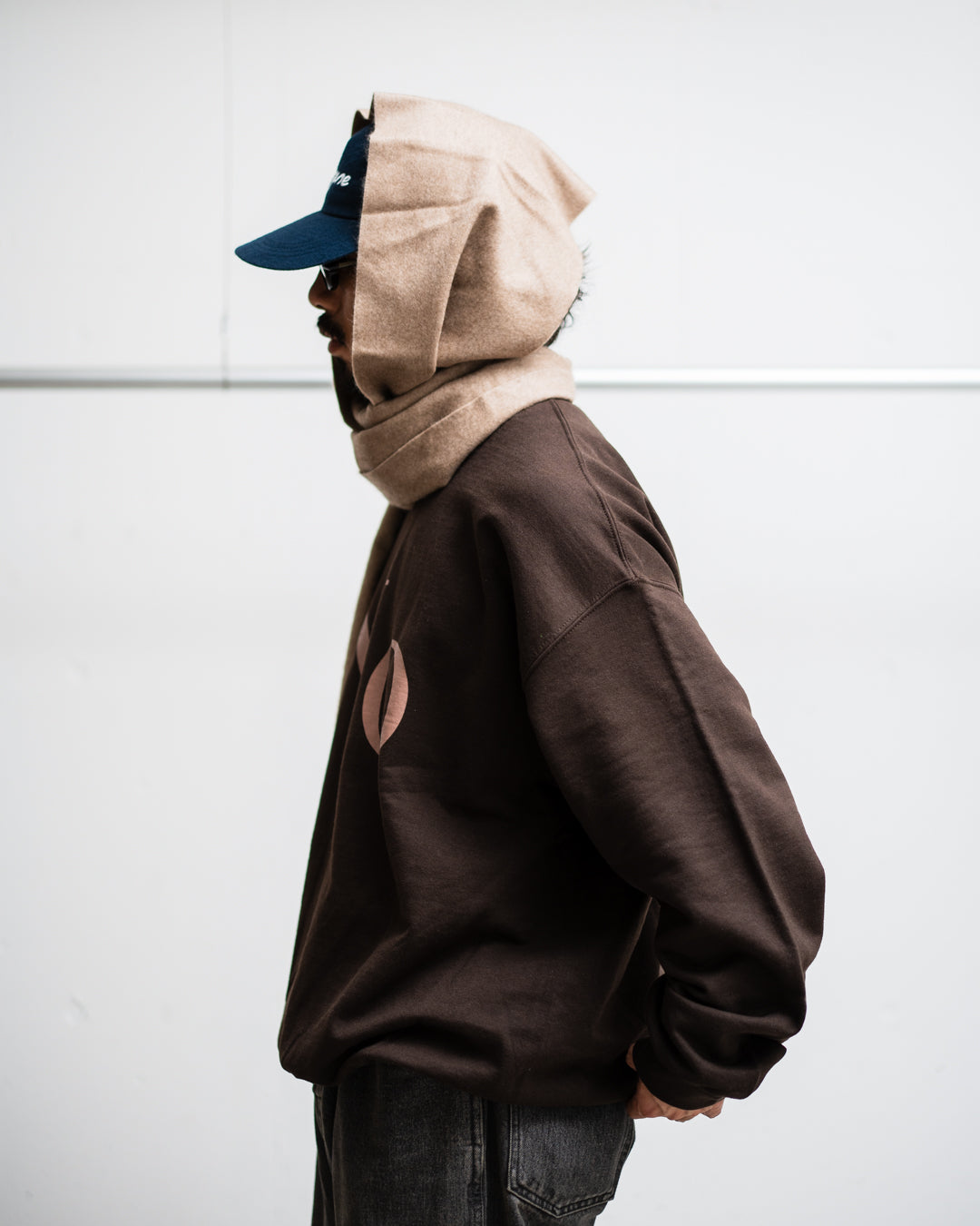 CABARET POVAL No Crewneck