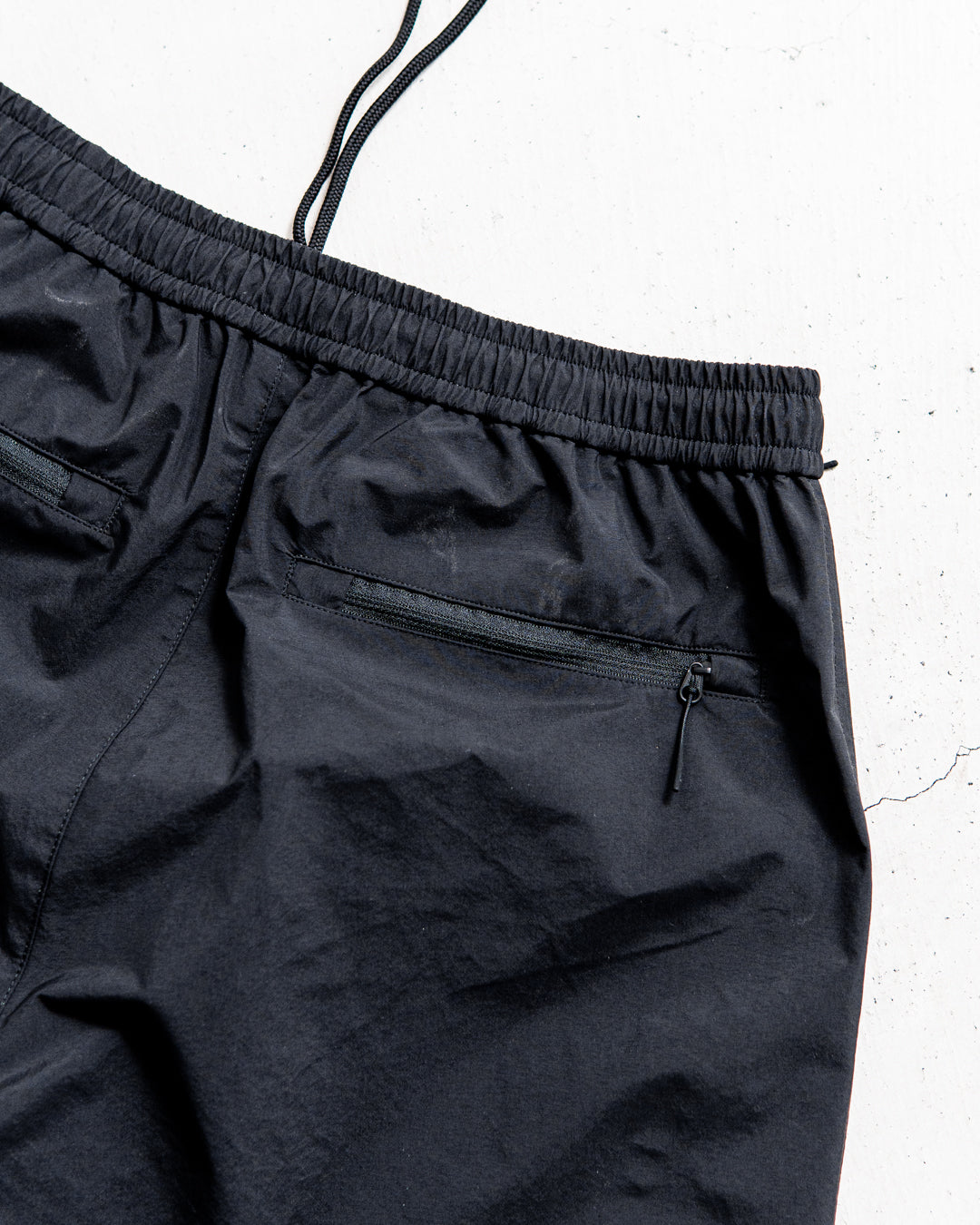 ES.1 Nylon Pants