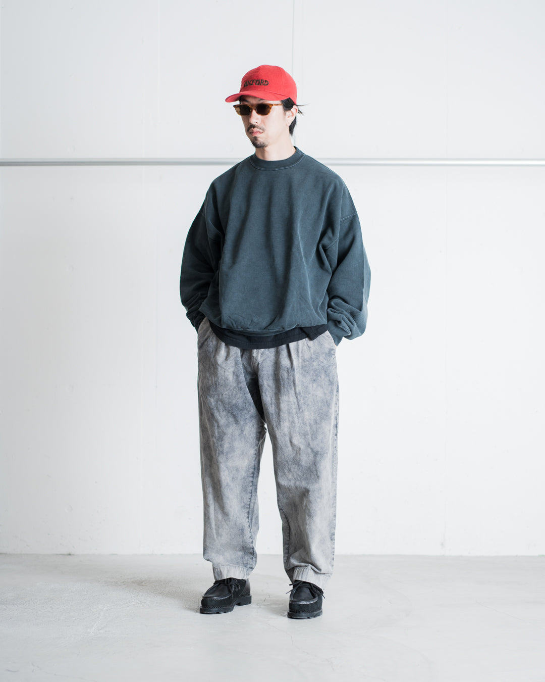 ANACHRONORM SULFUR DYED TUCK WIDE TROUSERS SULFUR