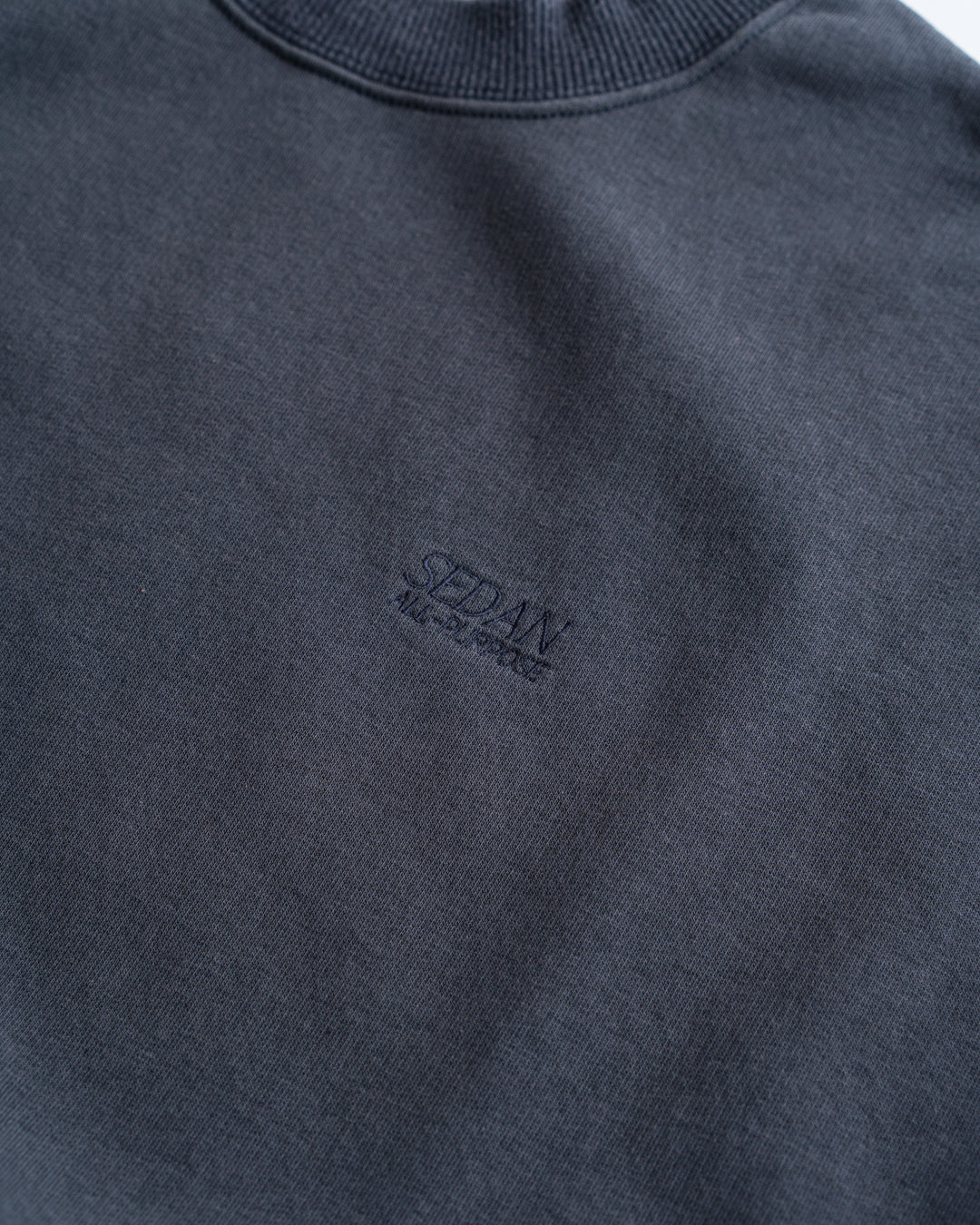 SEDAN ALL-PURPOSE Split Raglan Sleeve Sweatshirts