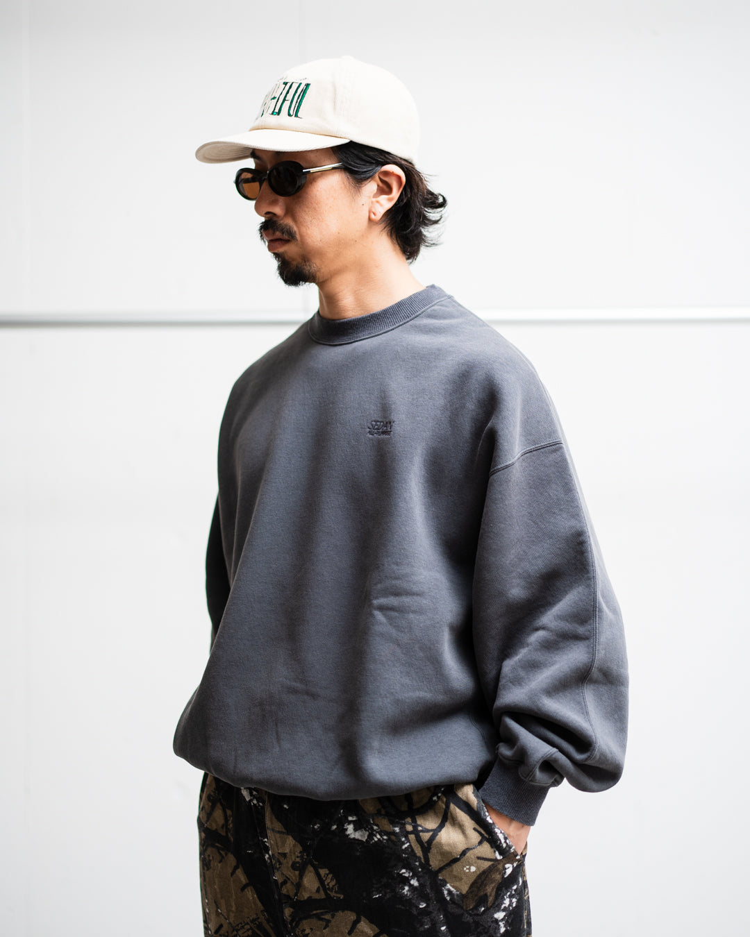 SEDAN ALL-PURPOSE Split Raglan Sleeve Sweatshirts