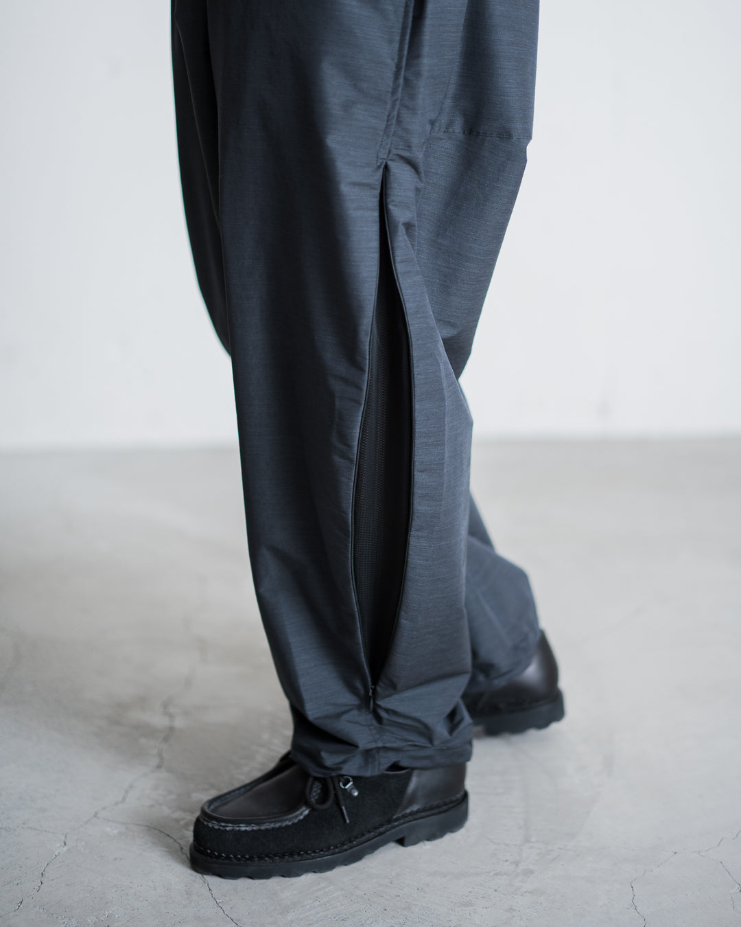 UNTRACE VENTILATION TAPERD PANTS