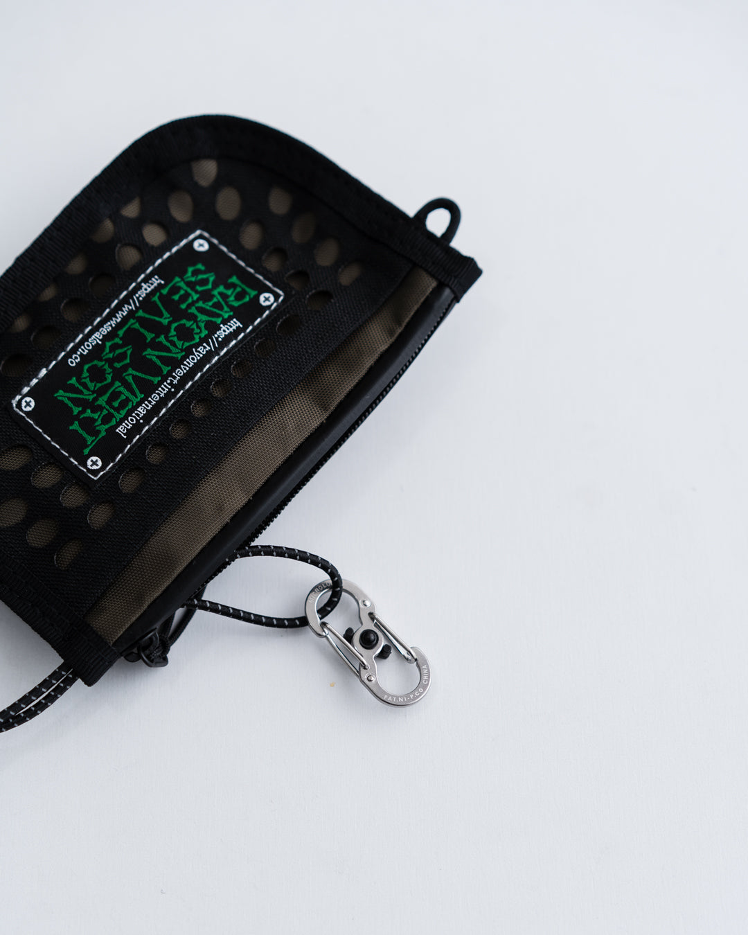 RAYON VERT × Sealson Mesh Wallet - Ranger Green