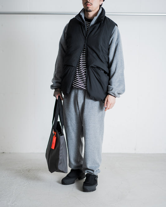 ES.1 Fleece Pants