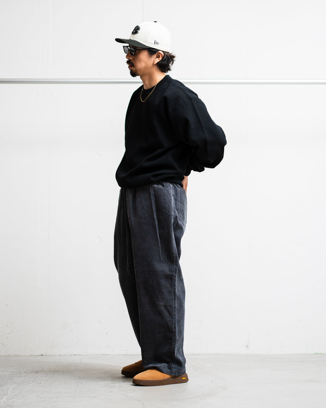 COMFORTABLE REASON Straight Cords Slacks