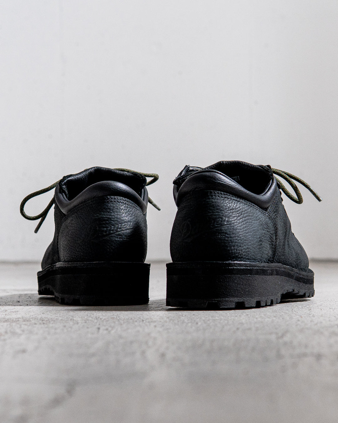 DANNER MT.RIDGE LOW / BLACK