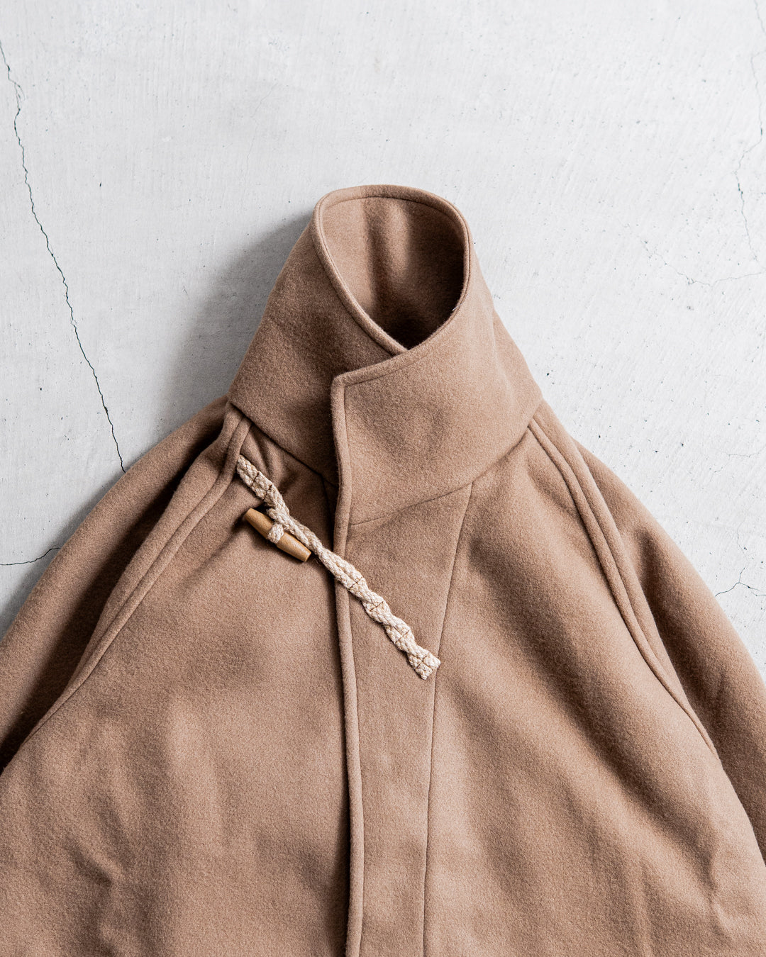 is-ness DUFFLE SMOCKS COAT