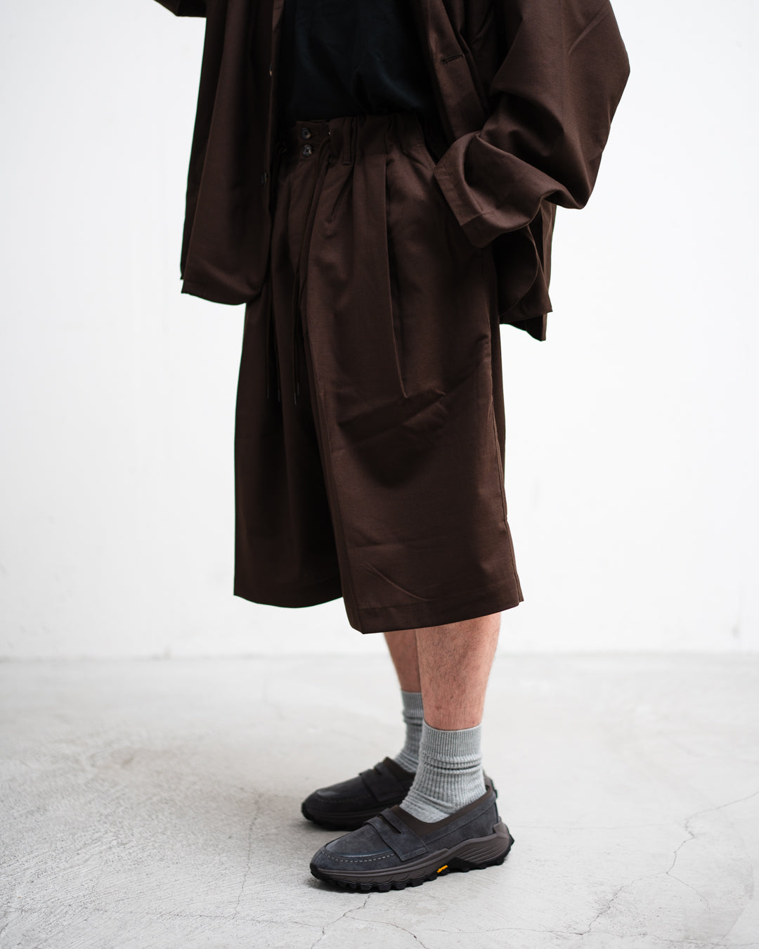 Sillage circular short pants - BROWN