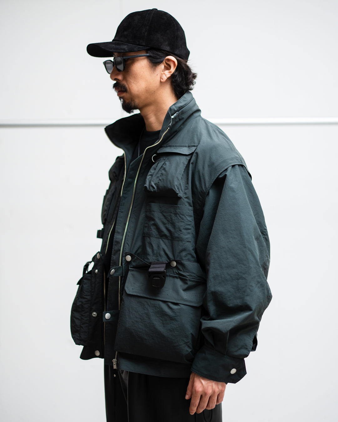 [LAST 1] Name. MULTI-WAY PHOTOGRAPHERS JACKET