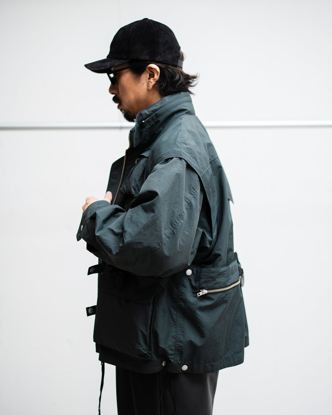 [LAST 1] Name. MULTI-WAY PHOTOGRAPHERS JACKET