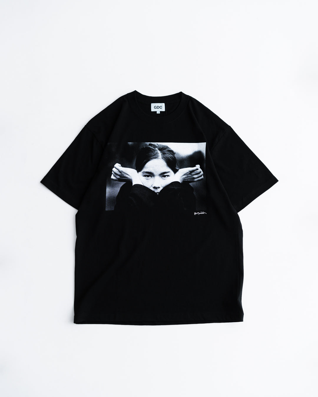 GDC  Bjork by Kevin Cummins×GDC Monochrome Tee