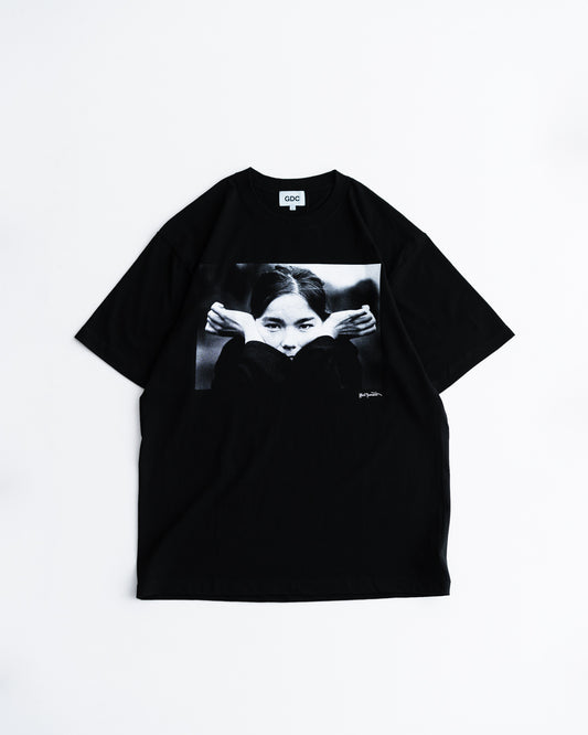 GDC  Bjork by Kevin Cummins×GDC Monochrome Tee