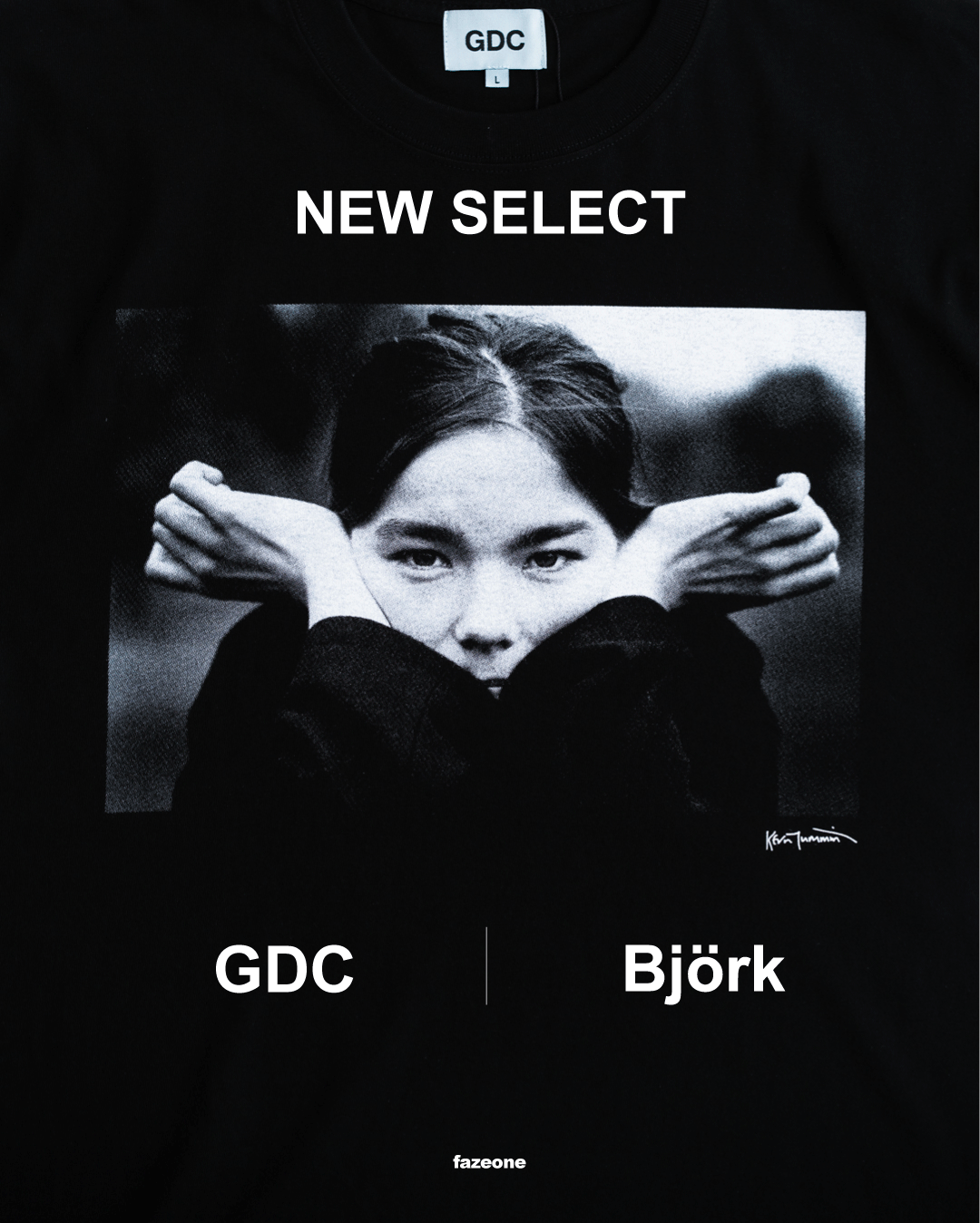 GDC  Bjork by Kevin Cummins×GDC Monochrome Tee