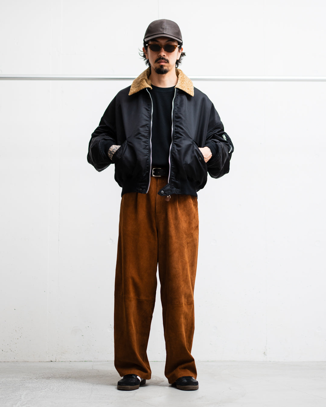 通販] refomed(リフォメッド) CASTRO JAMPER 商品ページ – fazeone