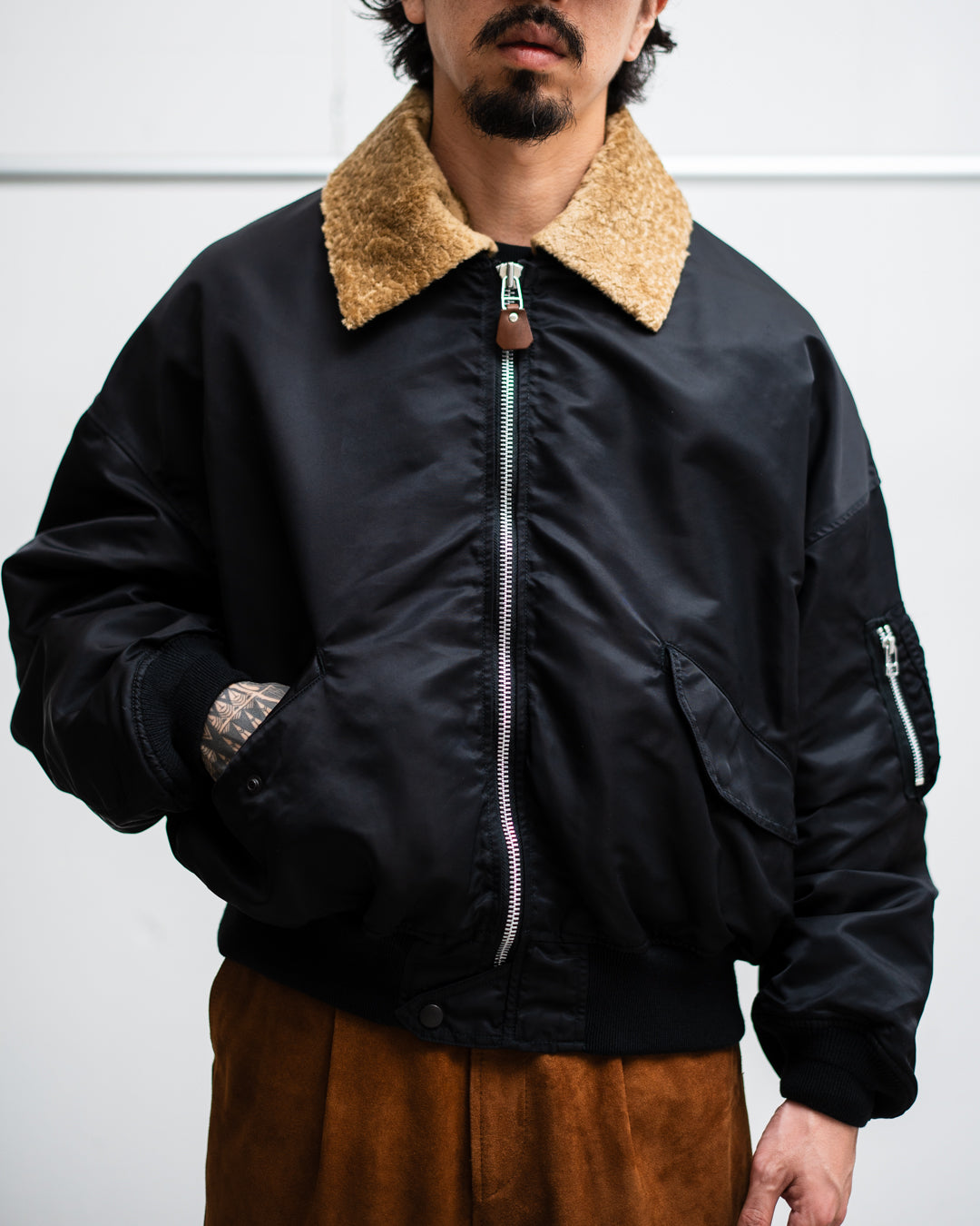 通販] refomed(リフォメッド) CASTRO JAMPER 商品ページ – fazeone