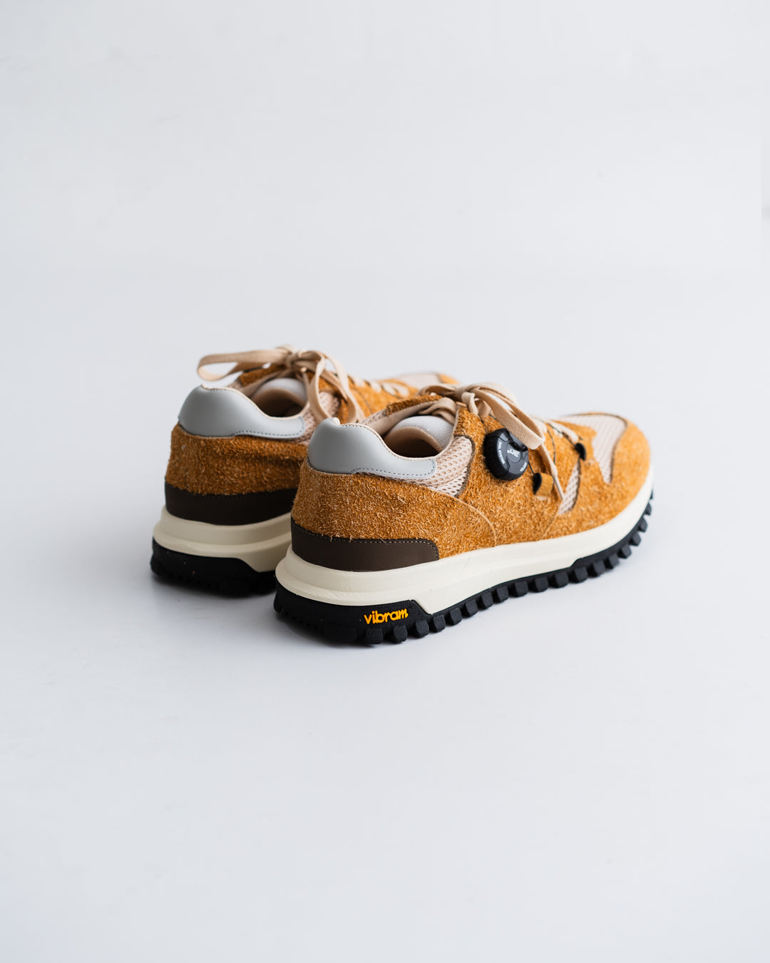 pg NAUGHTY - CAMEL
