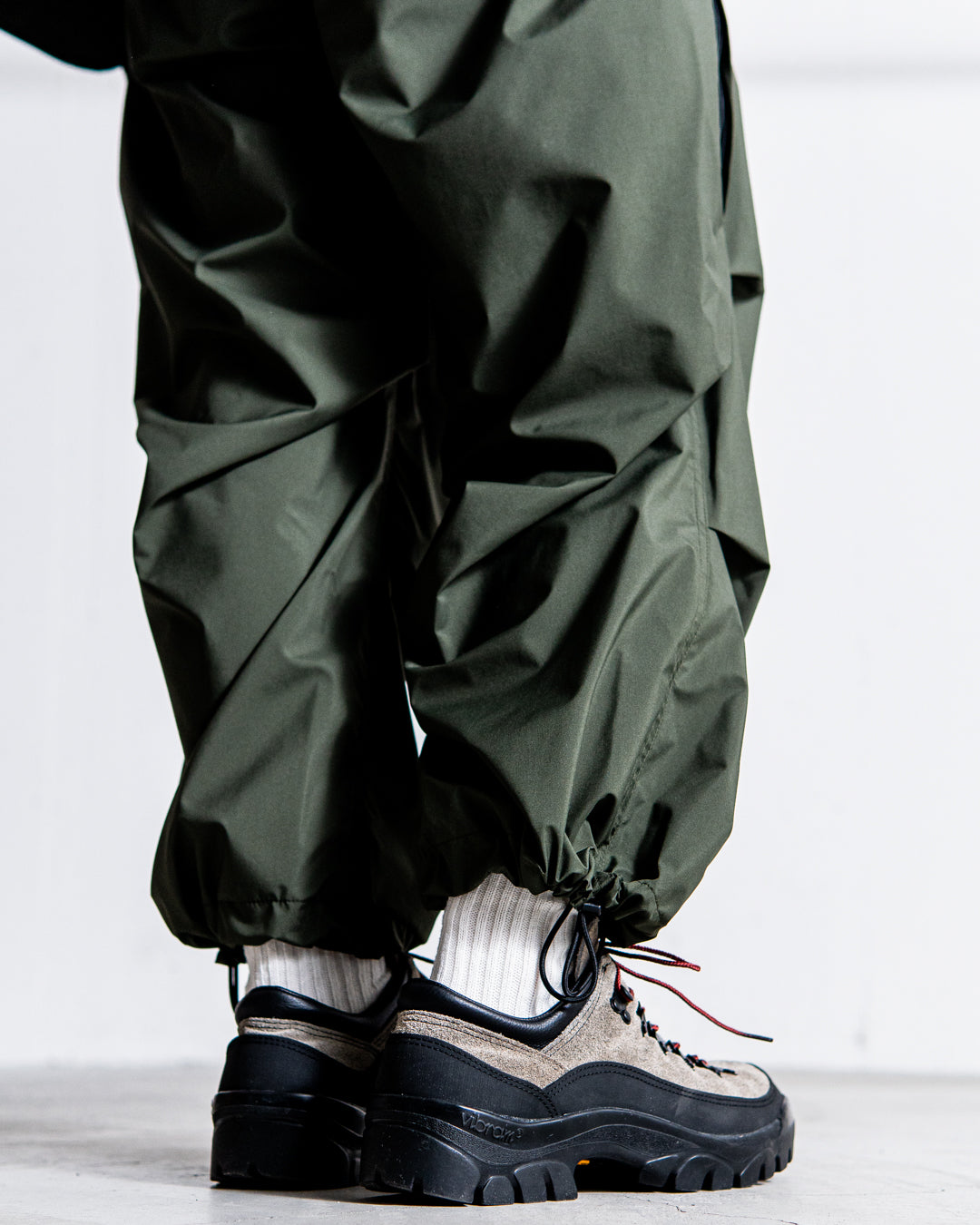 【12.7 20:00 release start】UNTRACE 3 Layer Ventilation Tuck Pants