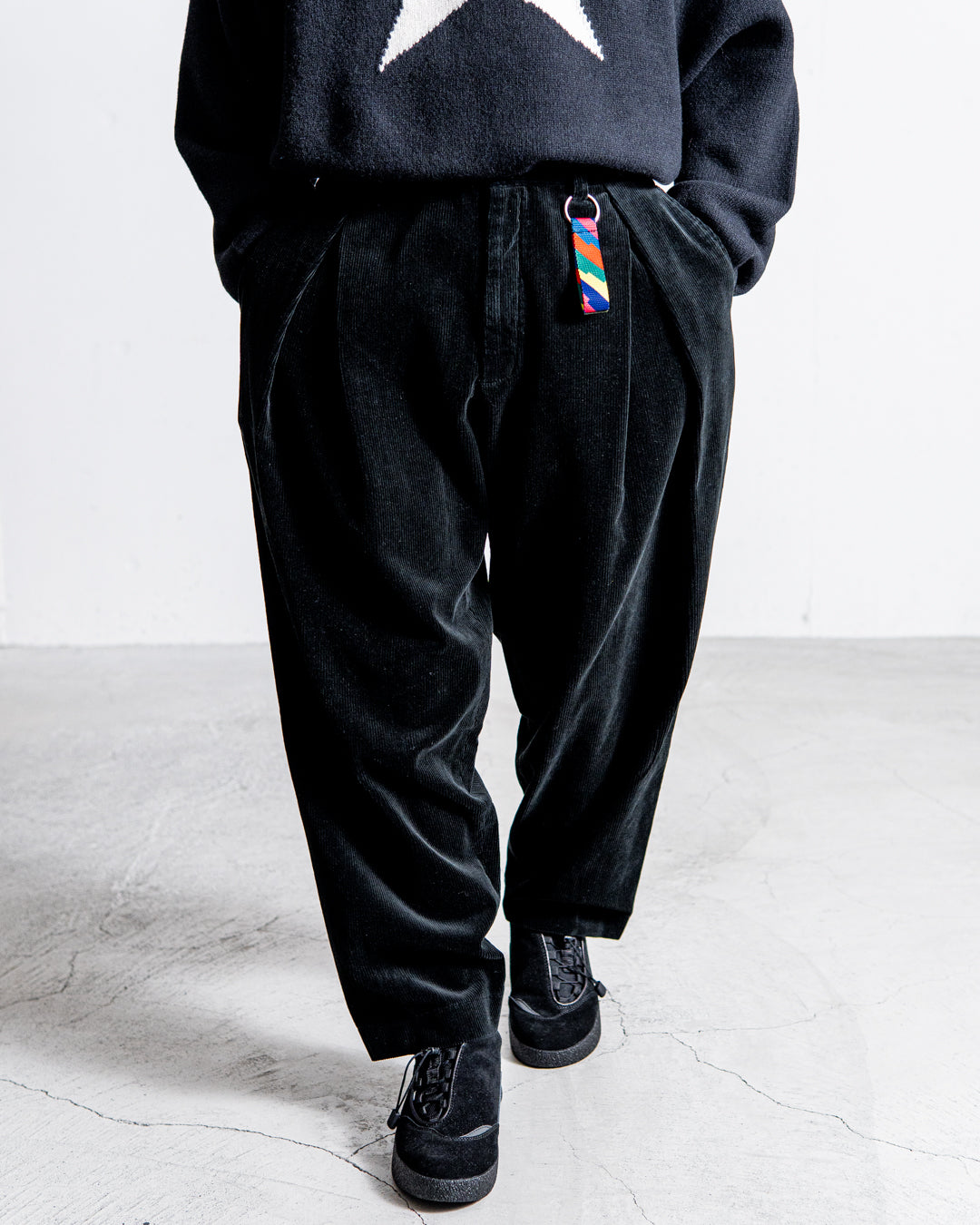 is-ness CORDUROY TUCK TROUSERS