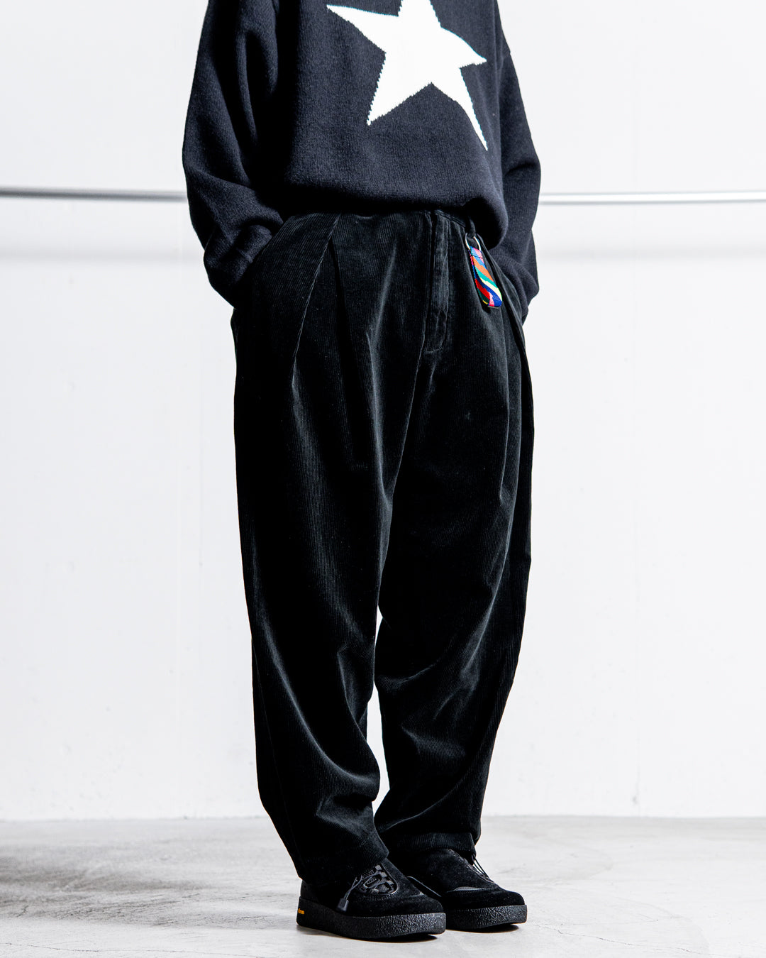is-ness CORDUROY TUCK TROUSERS
