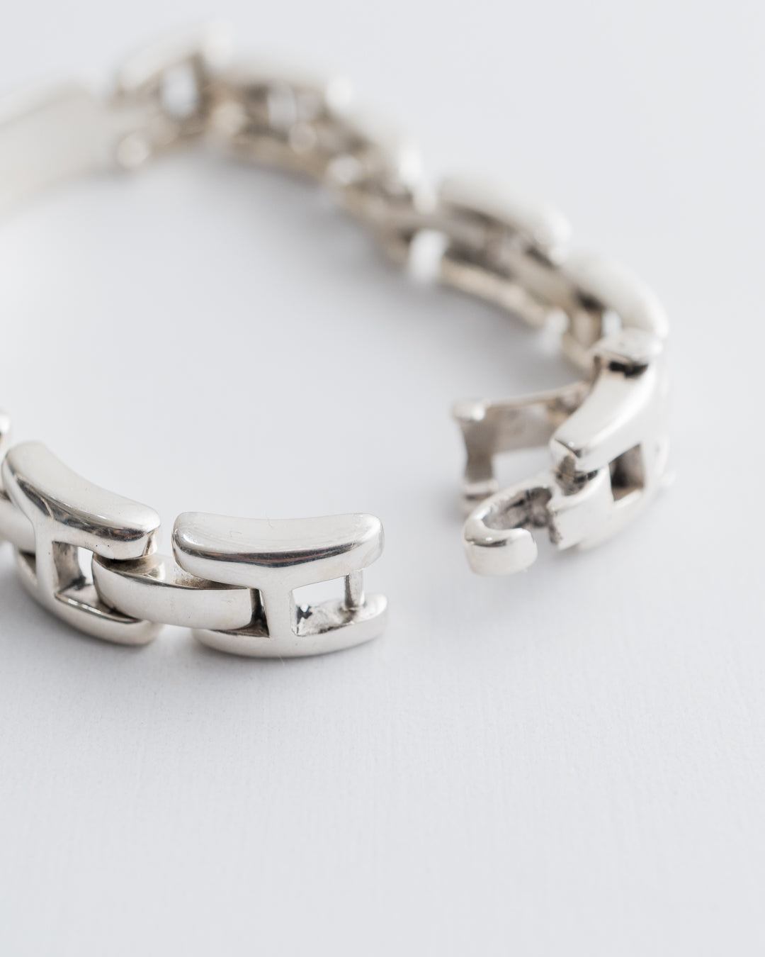 通販] INTERIM(インテリム) TAXCO SILVER H-I BRACELET 商品ページ – fazeone