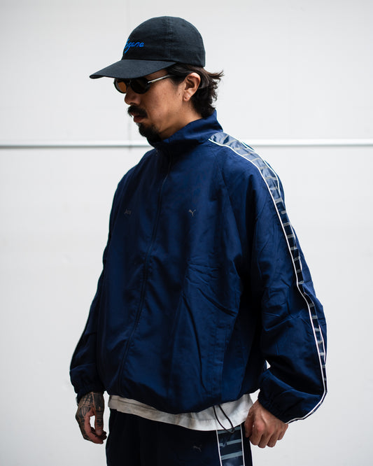 【PRE ORDER】[10.10 fri 0:00 Release] Acy × PUMA T7 TRACK JACKET