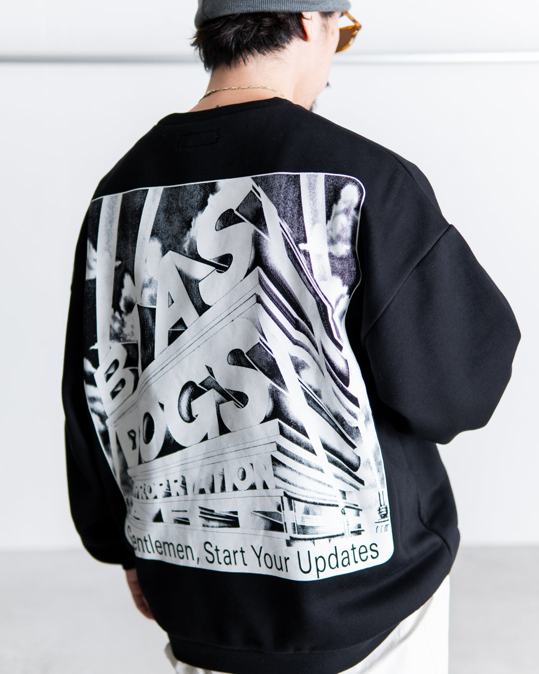 通販] BIAS DOGS Max Machine CREW SWEAT 商品ページ – fazeone