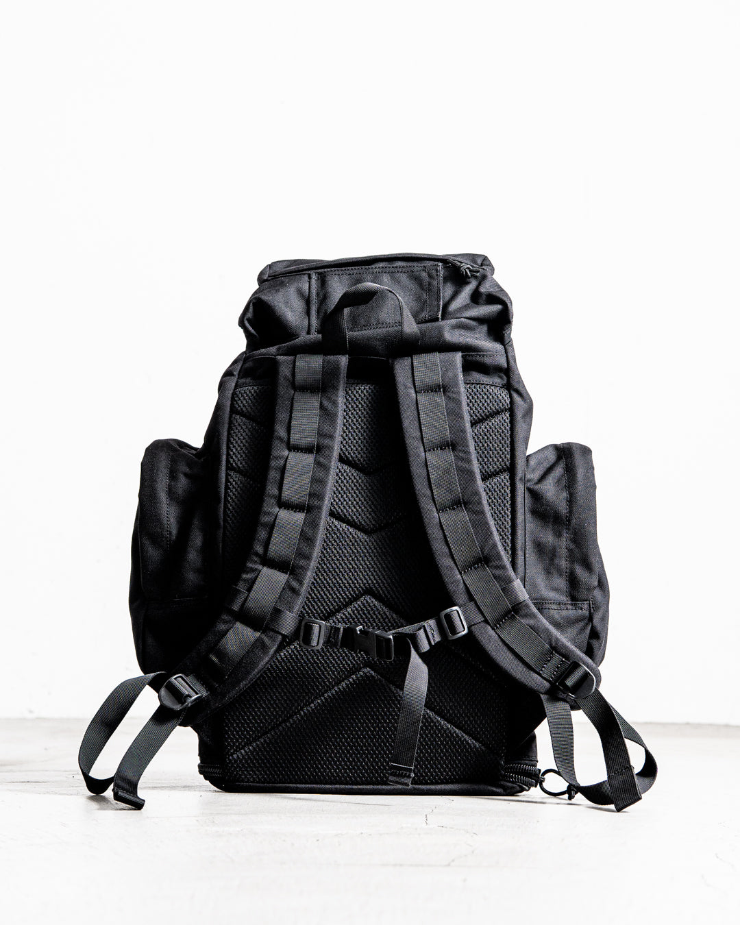 【 DEAD STOCK 】00’s UK ARMY FIELD BACK PACK