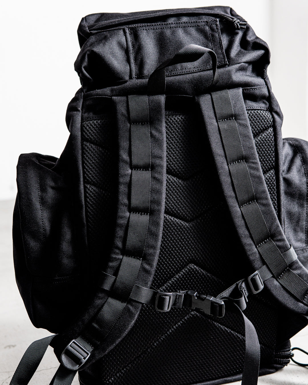 【 DEAD STOCK 】00’s UK ARMY FIELD BACK PACK