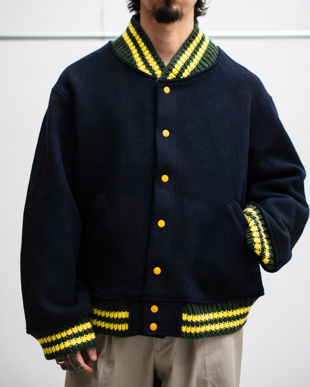 [10.11 sat 11:00 Release] BOWWOW MUVJ  ST. MACLAREN UNIV. VARSITY JACKET AGED