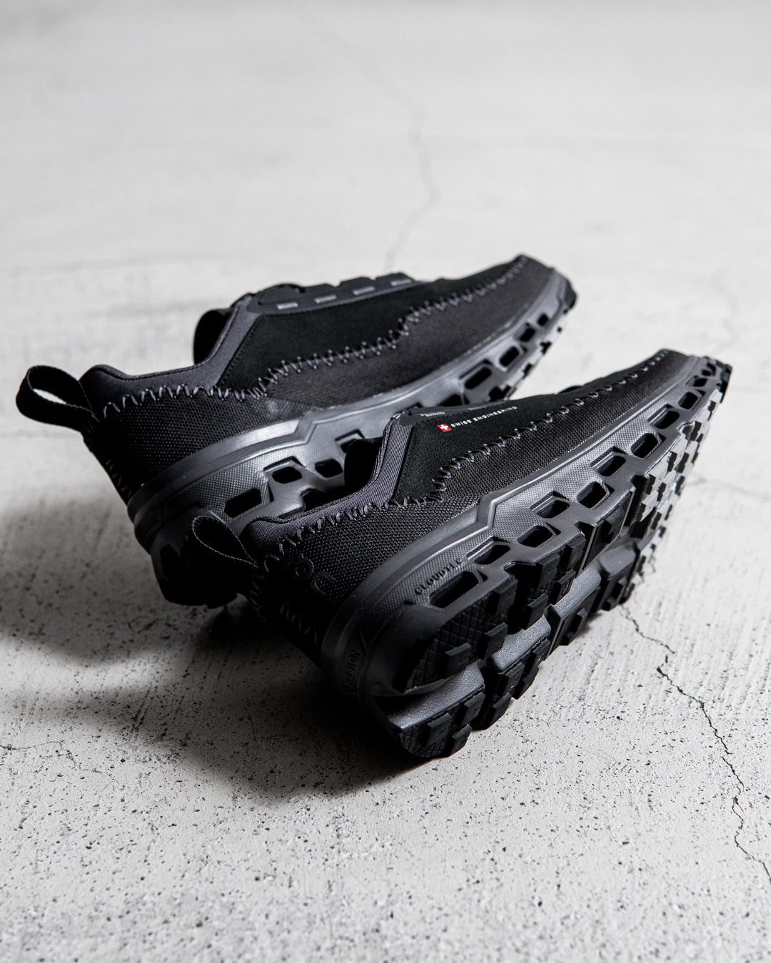 On Cloudaway2 Black | Eclipse